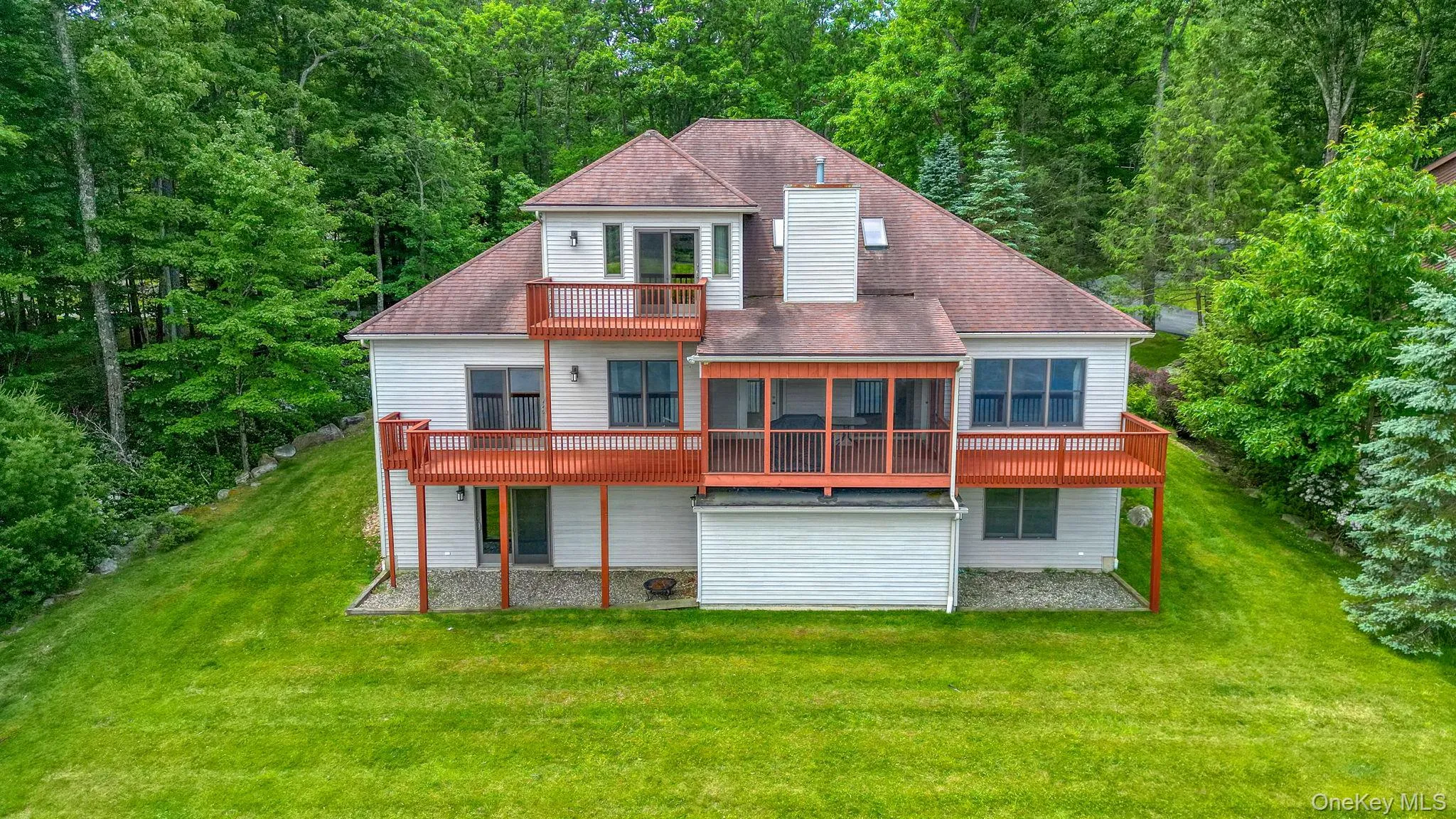 9 Surrey Street, Thompson, NY, 4 Bedrooms Bedrooms, 10 Rooms Rooms,3 BathroomsBathrooms,Residential,For Rent,Surrey,0,976701 9 Surrey Street, Thompson, NY, 4 Bedrooms Bedrooms, 10 Rooms Rooms,3 BathroomsBathrooms,Residential,For Rent,Surrey,0,976701