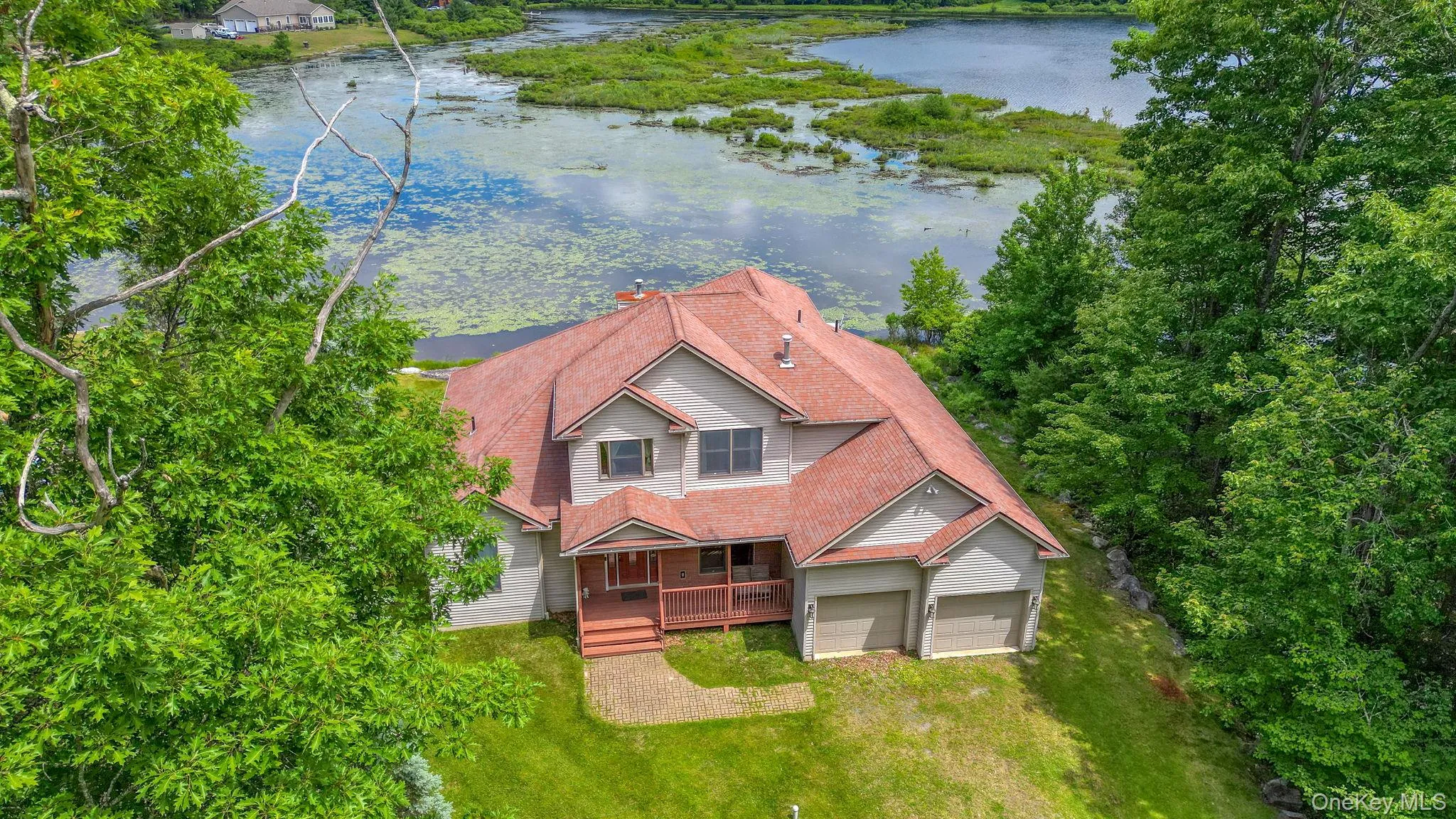 9 Surrey Street, Thompson, NY, 4 Bedrooms Bedrooms, 10 Rooms Rooms,3 BathroomsBathrooms,Residential,For Rent,Surrey,0,976701 9 Surrey Street, Thompson, NY, 4 Bedrooms Bedrooms, 10 Rooms Rooms,3 BathroomsBathrooms,Residential,For Rent,Surrey,0,976701