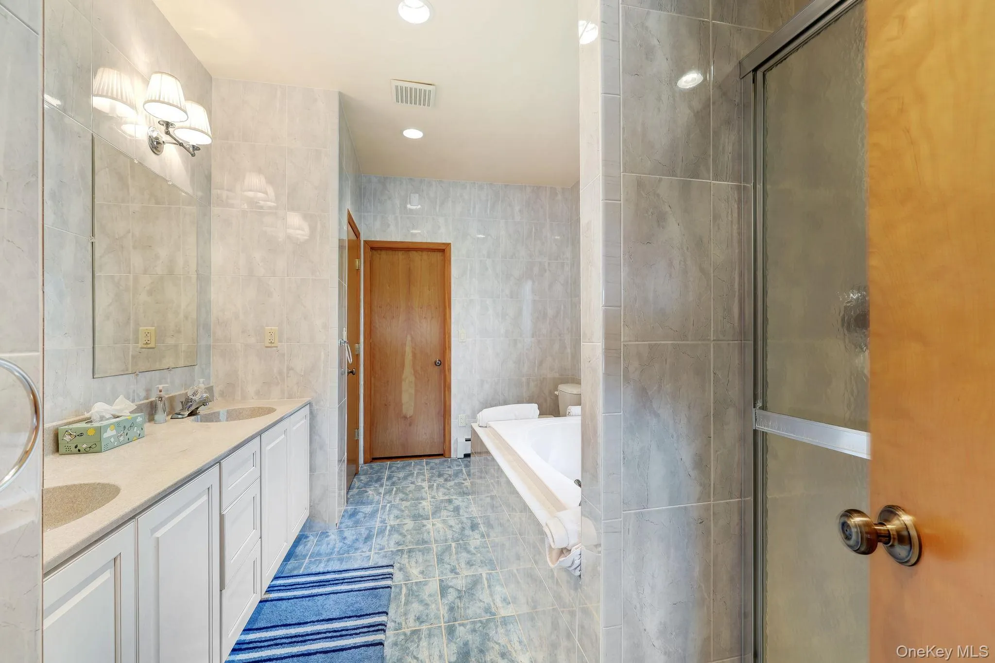 9 Surrey Street, Thompson, NY, 4 Bedrooms Bedrooms, 10 Rooms Rooms,3 BathroomsBathrooms,Residential,For Rent,Surrey,0,976701 9 Surrey Street, Thompson, NY, 4 Bedrooms Bedrooms, 10 Rooms Rooms,3 BathroomsBathrooms,Residential,For Rent,Surrey,0,976701