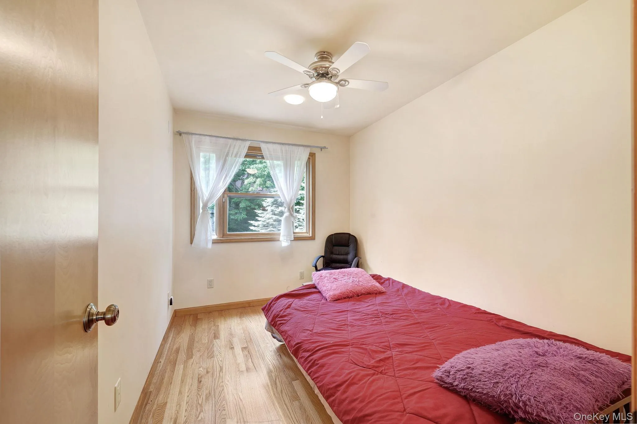 9 Surrey Street, Thompson, NY, 4 Bedrooms Bedrooms, 10 Rooms Rooms,3 BathroomsBathrooms,Residential,For Rent,Surrey,0,976701 9 Surrey Street, Thompson, NY, 4 Bedrooms Bedrooms, 10 Rooms Rooms,3 BathroomsBathrooms,Residential,For Rent,Surrey,0,976701