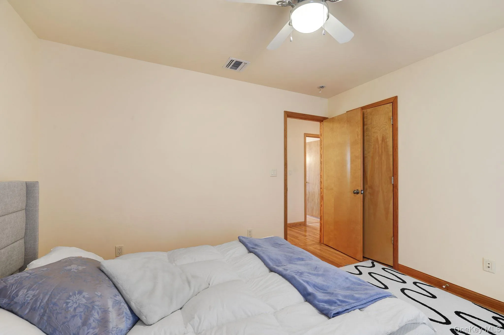 9 Surrey Street, Thompson, NY, 4 Bedrooms Bedrooms, 10 Rooms Rooms,3 BathroomsBathrooms,Residential,For Rent,Surrey,0,976701 9 Surrey Street, Thompson, NY, 4 Bedrooms Bedrooms, 10 Rooms Rooms,3 BathroomsBathrooms,Residential,For Rent,Surrey,0,976701