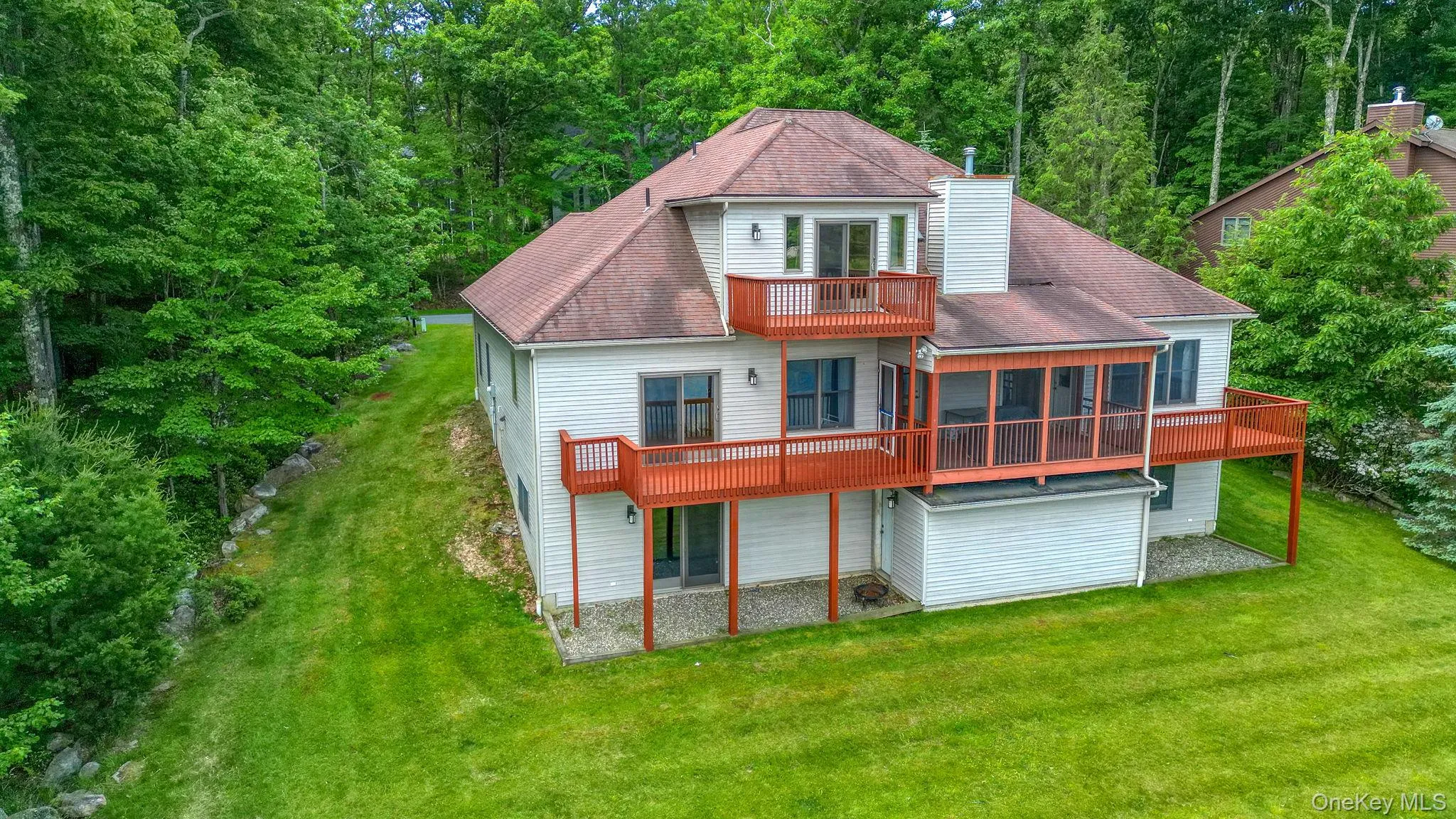 9 Surrey Street, Thompson, NY, 4 Bedrooms Bedrooms, 10 Rooms Rooms,3 BathroomsBathrooms,Residential,For Rent,Surrey,0,976701 9 Surrey Street, Thompson, NY, 4 Bedrooms Bedrooms, 10 Rooms Rooms,3 BathroomsBathrooms,Residential,For Rent,Surrey,0,976701