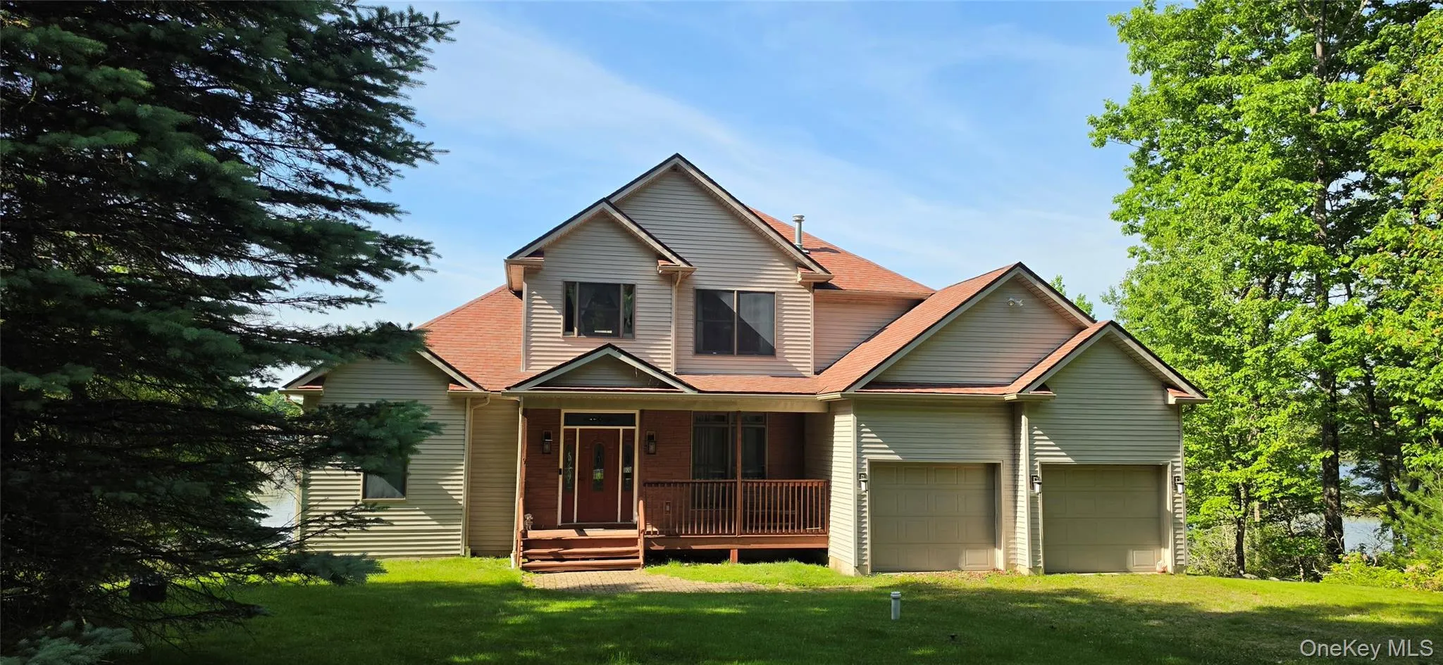 9 Surrey Street, Thompson, NY, 4 Bedrooms Bedrooms, 10 Rooms Rooms,3 BathroomsBathrooms,Residential,For Rent,Surrey,0,976701 9 Surrey Street, Thompson, NY, 4 Bedrooms Bedrooms, 10 Rooms Rooms,3 BathroomsBathrooms,Residential,For Rent,Surrey,0,976701