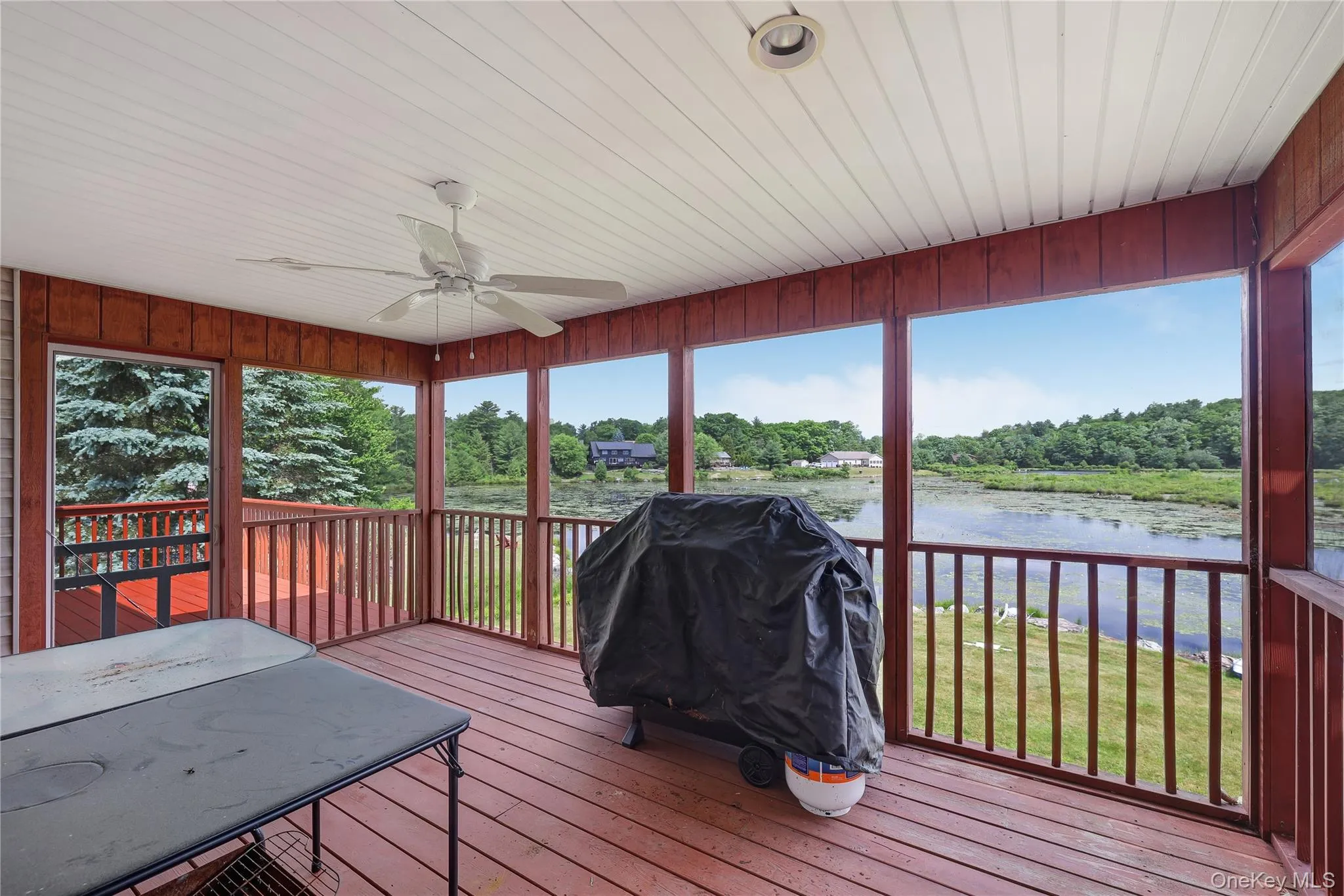 9 Surrey Street, Thompson, NY, 4 Bedrooms Bedrooms, 10 Rooms Rooms,3 BathroomsBathrooms,Residential,For Rent,Surrey,0,976701 9 Surrey Street, Thompson, NY, 4 Bedrooms Bedrooms, 10 Rooms Rooms,3 BathroomsBathrooms,Residential,For Rent,Surrey,0,976701