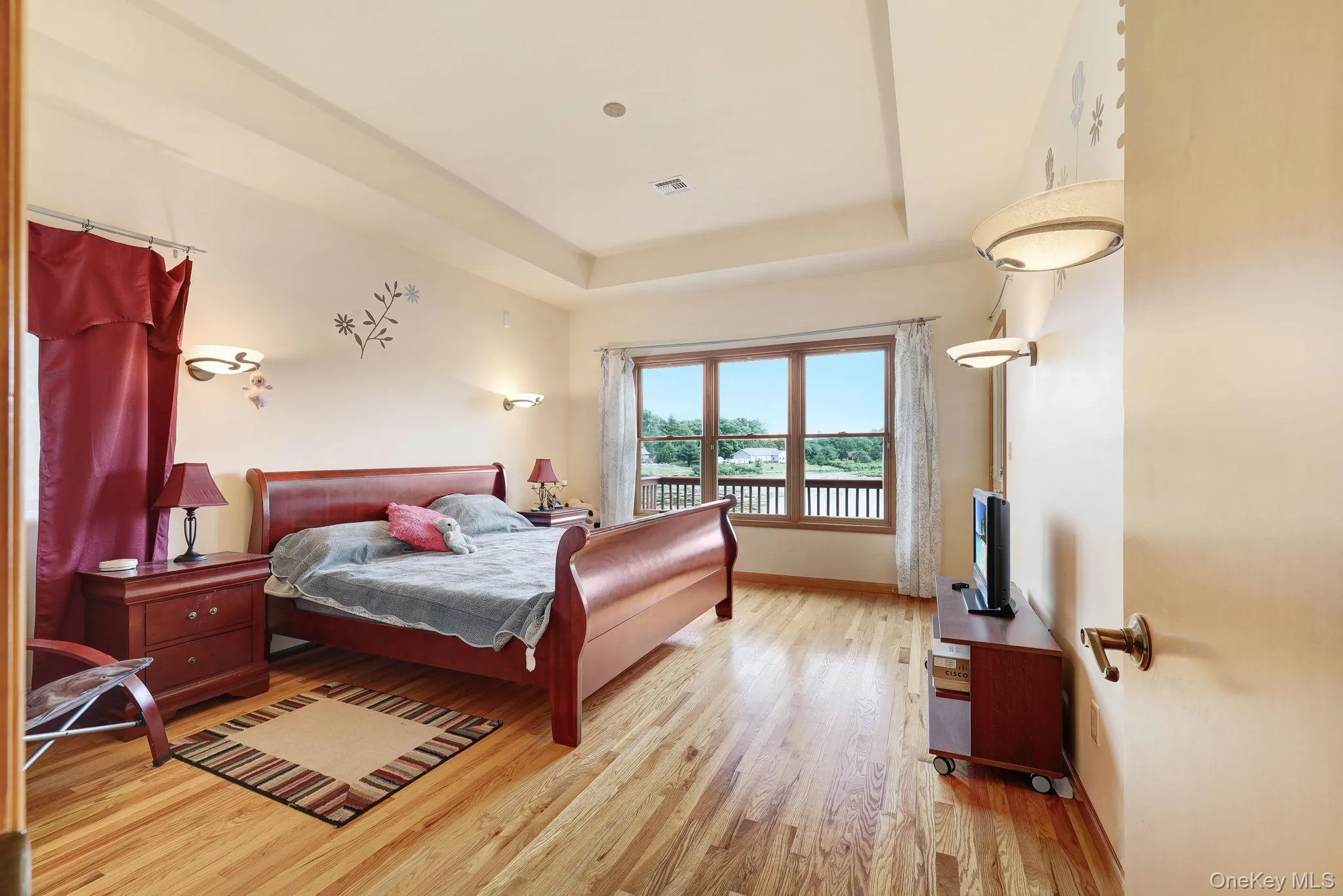 9 Surrey Street, Thompson, NY, 4 Bedrooms Bedrooms, 10 Rooms Rooms,3 BathroomsBathrooms,Residential,For Rent,Surrey,0,976701 9 Surrey Street, Thompson, NY, 4 Bedrooms Bedrooms, 10 Rooms Rooms,3 BathroomsBathrooms,Residential,For Rent,Surrey,0,976701
