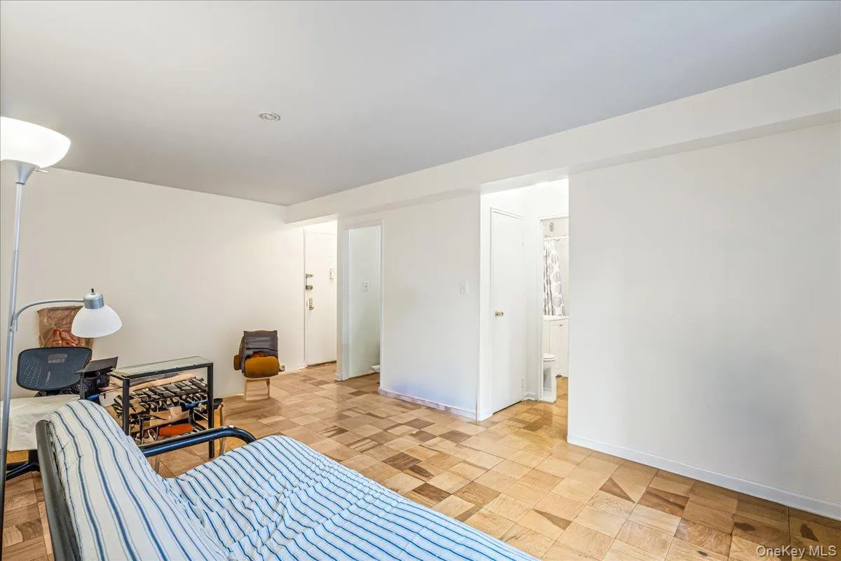 14215 Franklin Avenue, New York, NY, 1 Bedroom Bedrooms, 1 Room Rooms,1 BathroomBathrooms,Residential,For Rent,Franklin,0,976718 14215 Franklin Avenue, New York, NY, 1 Bedroom Bedrooms, 1 Room Rooms,1 BathroomBathrooms,Residential,For Rent,Franklin,0,976718