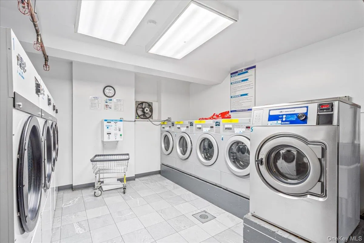 14215 Franklin Avenue, New York, NY, 1 Bedroom Bedrooms, 1 Room Rooms,1 BathroomBathrooms,Residential,For Rent,Franklin,0,976718 14215 Franklin Avenue, New York, NY, 1 Bedroom Bedrooms, 1 Room Rooms,1 BathroomBathrooms,Residential,For Rent,Franklin,0,976718