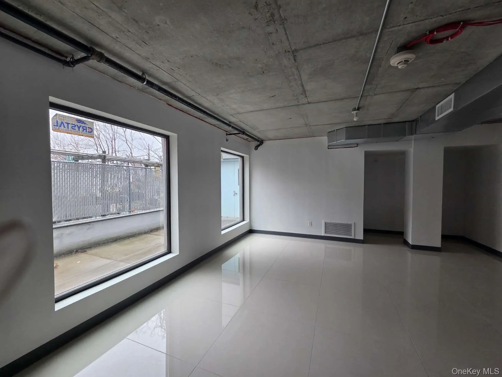 147-12 Roosevelt Ave, New York, NY, ,Commercial Lease,For Rent,Roosevelt Ave,0,976720 147-12 Roosevelt Ave, New York, NY, ,Commercial Lease,For Rent,Roosevelt Ave,0,976720