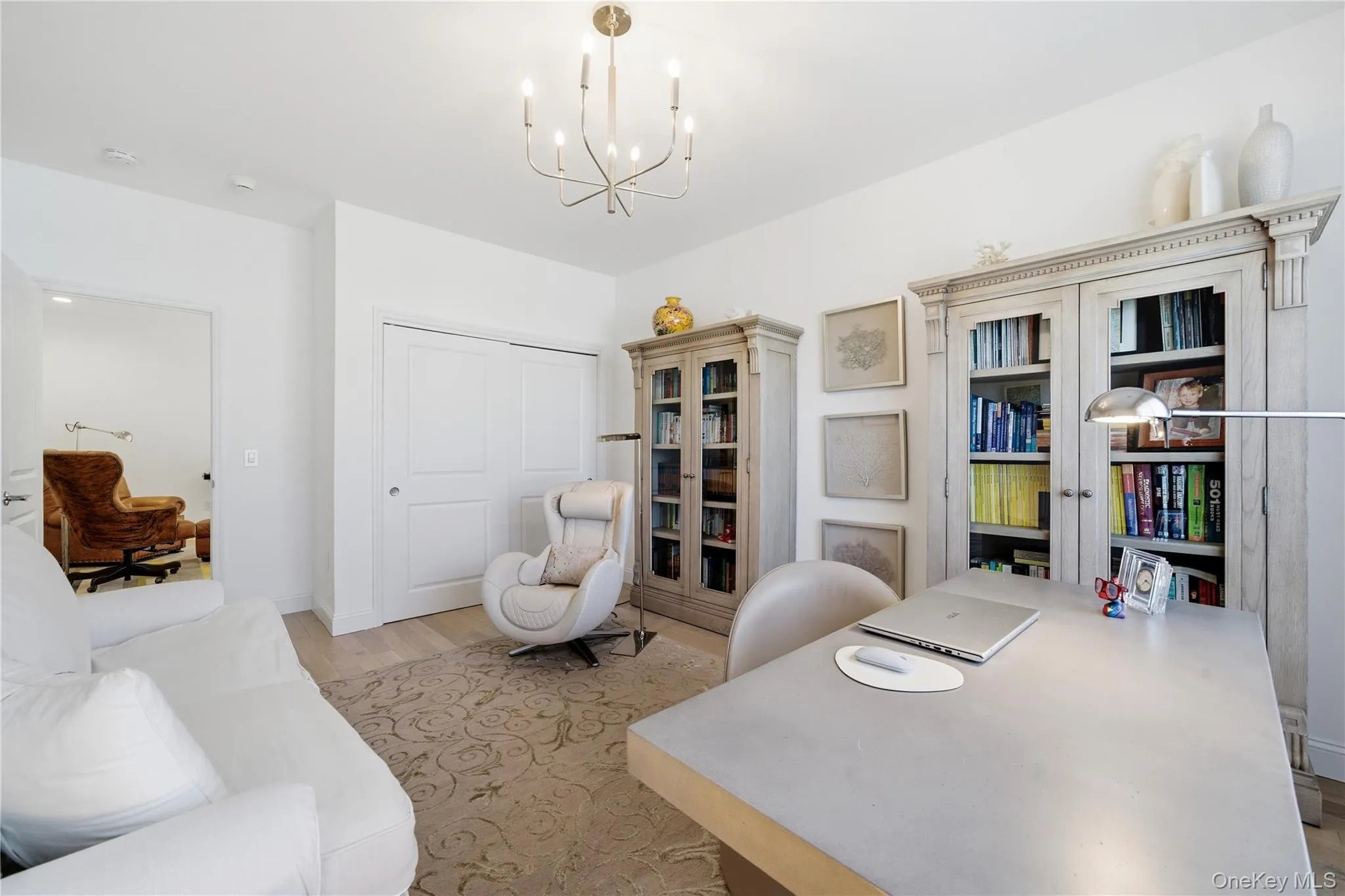 214 Belmont Circle, Brookhaven, NY, 3 Bedrooms Bedrooms, 10 Rooms Rooms,2 BathroomsBathrooms,Residential,For Rent,Belmont,0,976745 214 Belmont Circle, Brookhaven, NY, 3 Bedrooms Bedrooms, 10 Rooms Rooms,2 BathroomsBathrooms,Residential,For Rent,Belmont,0,976745
