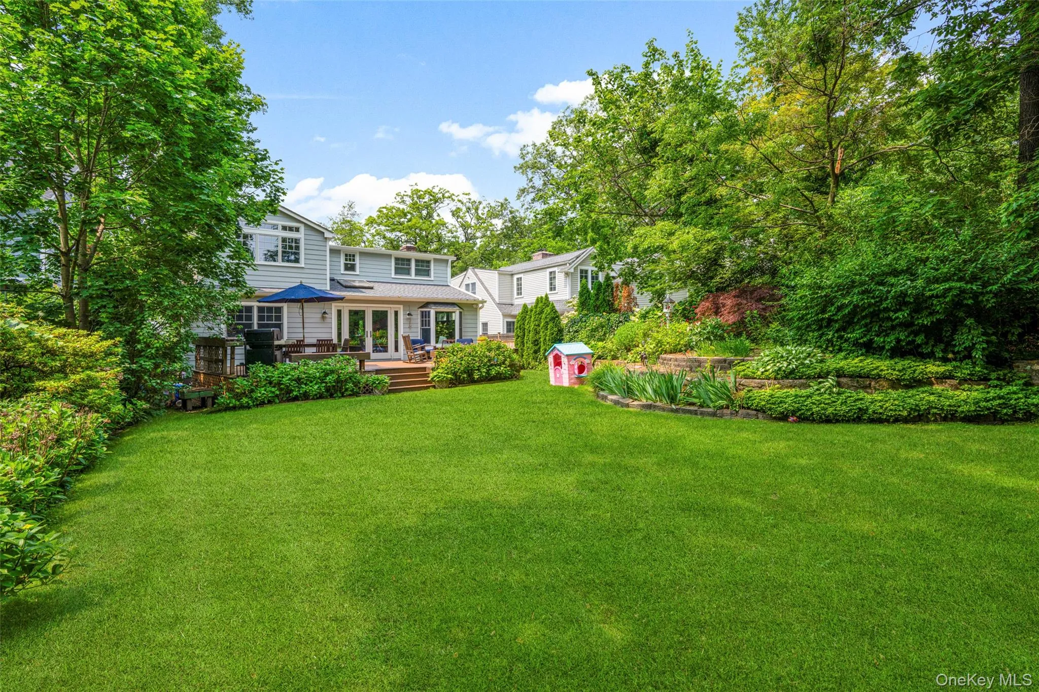 42 Iselin Terrace, Mamaroneck, NY, 4 Bedrooms Bedrooms, 9 Rooms Rooms,2 BathroomsBathrooms,Residential Lease,For Rent,Iselin,0,976746 42 Iselin Terrace, Mamaroneck, NY, 4 Bedrooms Bedrooms, 9 Rooms Rooms,2 BathroomsBathrooms,Residential Lease,For Rent,Iselin,0,976746