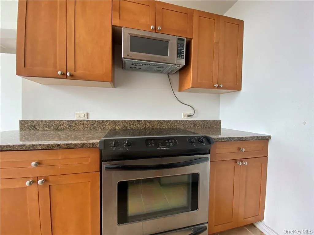 5307 Villa At The Woods, Peekskill, NY, 1 Bedroom Bedrooms, 2 Rooms Rooms,1 BathroomBathrooms,Residential Lease,For Rent,Villa At The Woods,0,976755 5307 Villa At The Woods, Peekskill, NY, 1 Bedroom Bedrooms, 2 Rooms Rooms,1 BathroomBathrooms,Residential Lease,For Rent,Villa At The Woods,0,976755