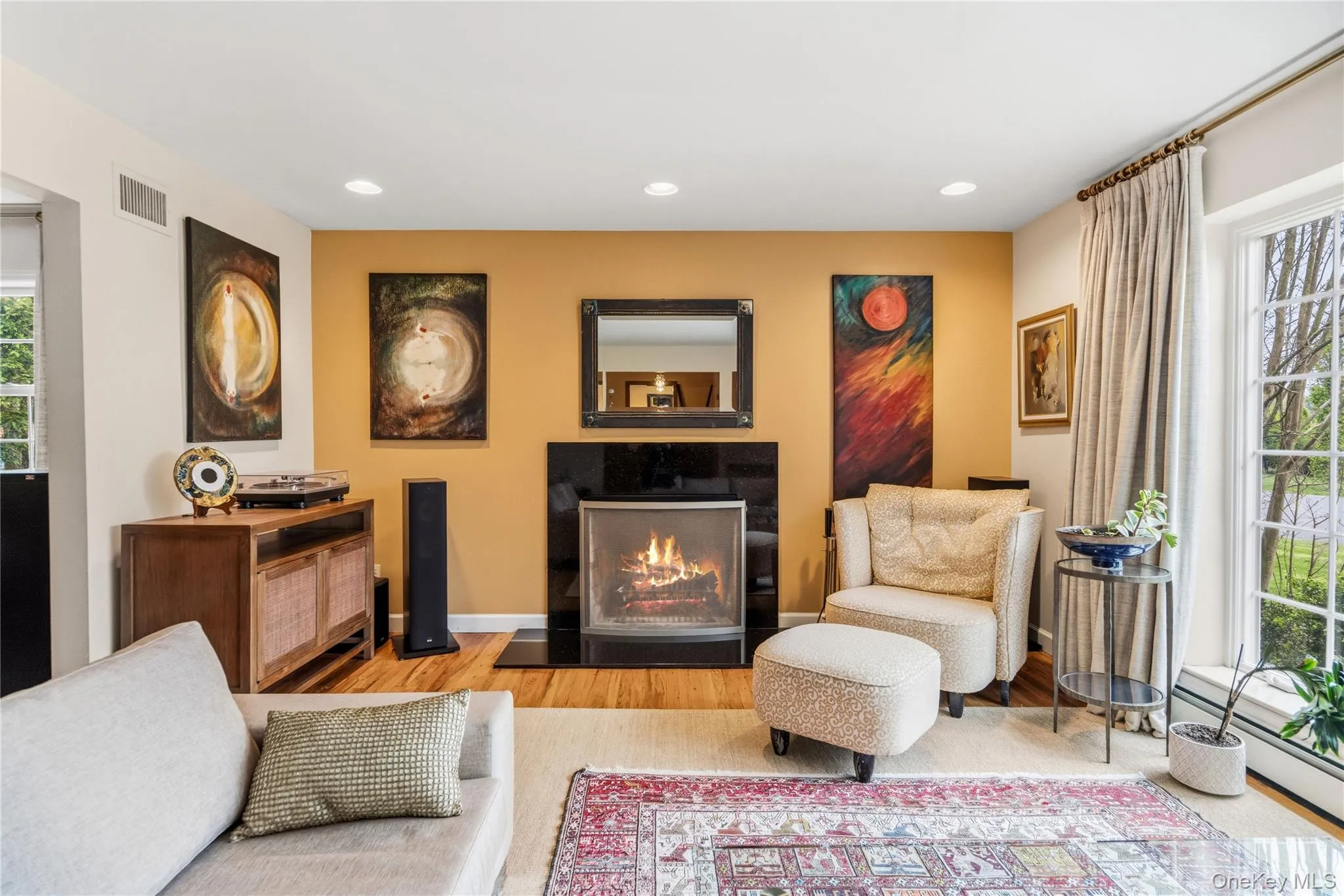 44 Sully Drive, North Hempstead, NY, 4 Bedrooms Bedrooms, 11 Rooms Rooms,2 BathroomsBathrooms,Residential Lease,For Rent,Sully,0,976777 44 Sully Drive, North Hempstead, NY, 4 Bedrooms Bedrooms, 11 Rooms Rooms,2 BathroomsBathrooms,Residential Lease,For Rent,Sully,0,976777