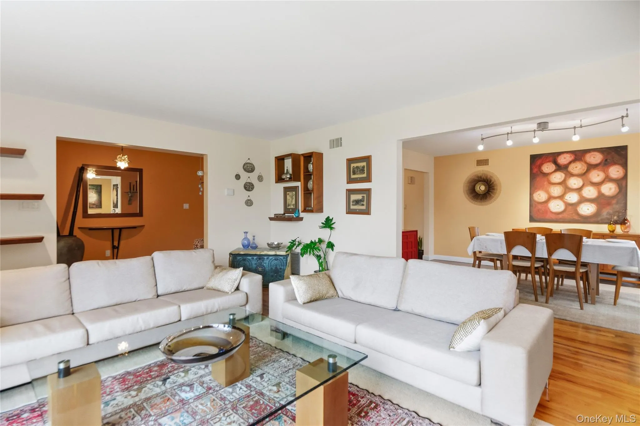 44 Sully Drive, North Hempstead, NY, 4 Bedrooms Bedrooms, 11 Rooms Rooms,2 BathroomsBathrooms,Residential Lease,For Rent,Sully,0,976777 44 Sully Drive, North Hempstead, NY, 4 Bedrooms Bedrooms, 11 Rooms Rooms,2 BathroomsBathrooms,Residential Lease,For Rent,Sully,0,976777