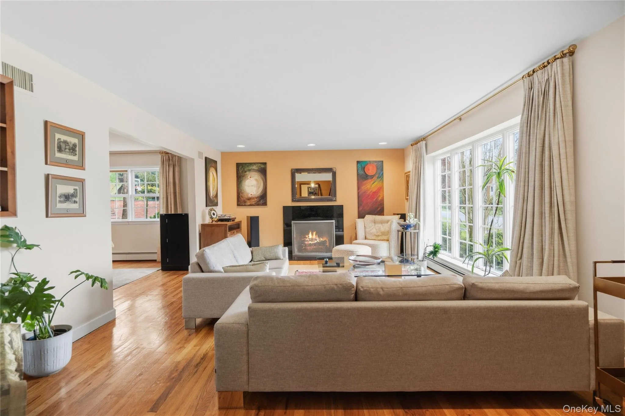 44 Sully Drive, North Hempstead, NY, 4 Bedrooms Bedrooms, 11 Rooms Rooms,2 BathroomsBathrooms,Residential Lease,For Rent,Sully,0,976777 44 Sully Drive, North Hempstead, NY, 4 Bedrooms Bedrooms, 11 Rooms Rooms,2 BathroomsBathrooms,Residential Lease,For Rent,Sully,0,976777