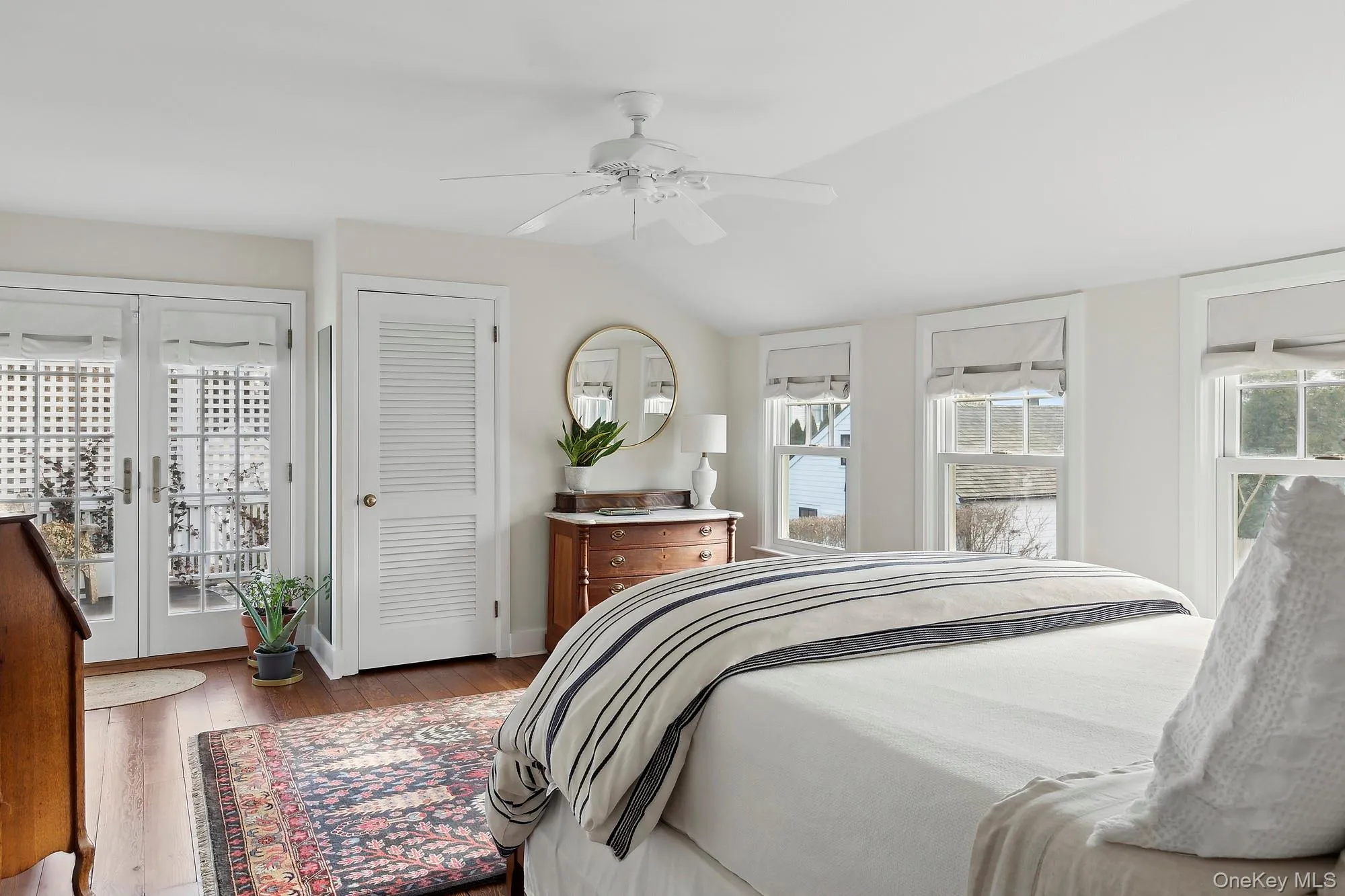 393 Hill Street, Southampton, NY, 3 Bedrooms Bedrooms, 5 Rooms Rooms,2 BathroomsBathrooms,Residential Lease,For Rent,Hill,0,976778 393 Hill Street, Southampton, NY, 3 Bedrooms Bedrooms, 5 Rooms Rooms,2 BathroomsBathrooms,Residential Lease,For Rent,Hill,0,976778