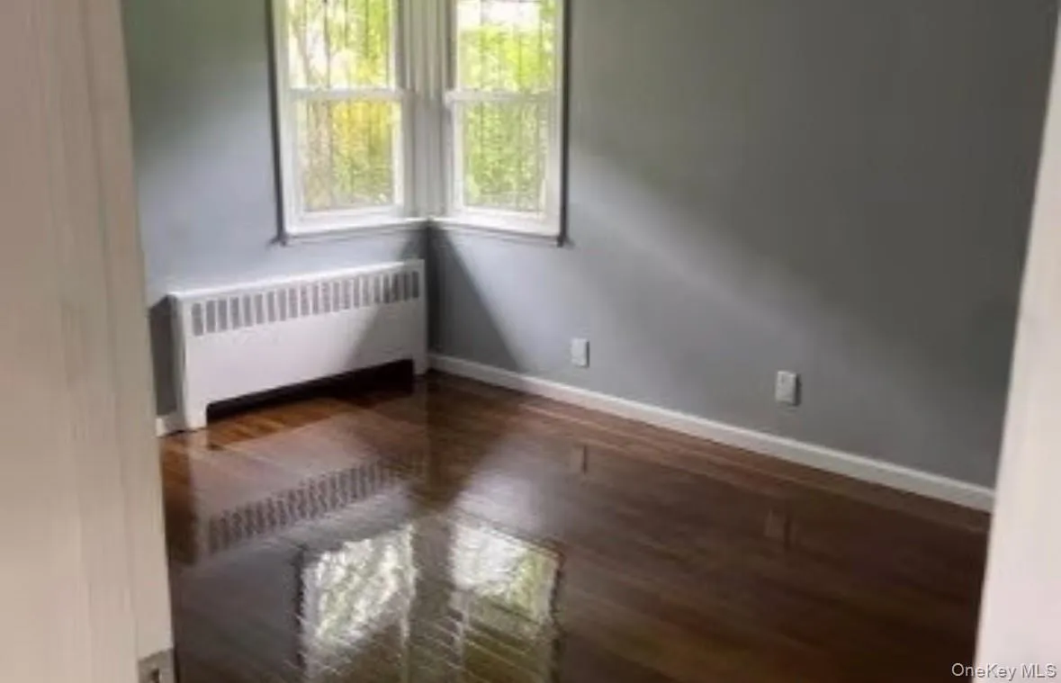 848 Center Drive, Hempstead, NY, 3 Bedrooms Bedrooms, 6 Rooms Rooms,1 BathroomBathrooms,Residential Lease,For Rent,Center,0,976792 848 Center Drive, Hempstead, NY, 3 Bedrooms Bedrooms, 6 Rooms Rooms,1 BathroomBathrooms,Residential Lease,For Rent,Center,0,976792