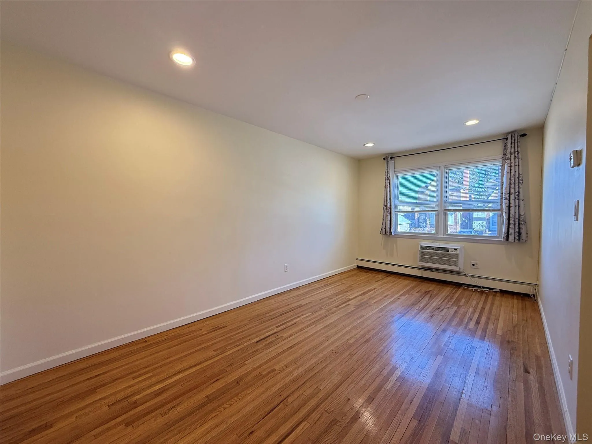 149-14 21 Avenue, New York, NY, 3 Bedrooms Bedrooms, 7 Rooms Rooms,2 BathroomsBathrooms,Residential Lease,For Rent,21,0,976795 149-14 21 Avenue, New York, NY, 3 Bedrooms Bedrooms, 7 Rooms Rooms,2 BathroomsBathrooms,Residential Lease,For Rent,21,0,976795