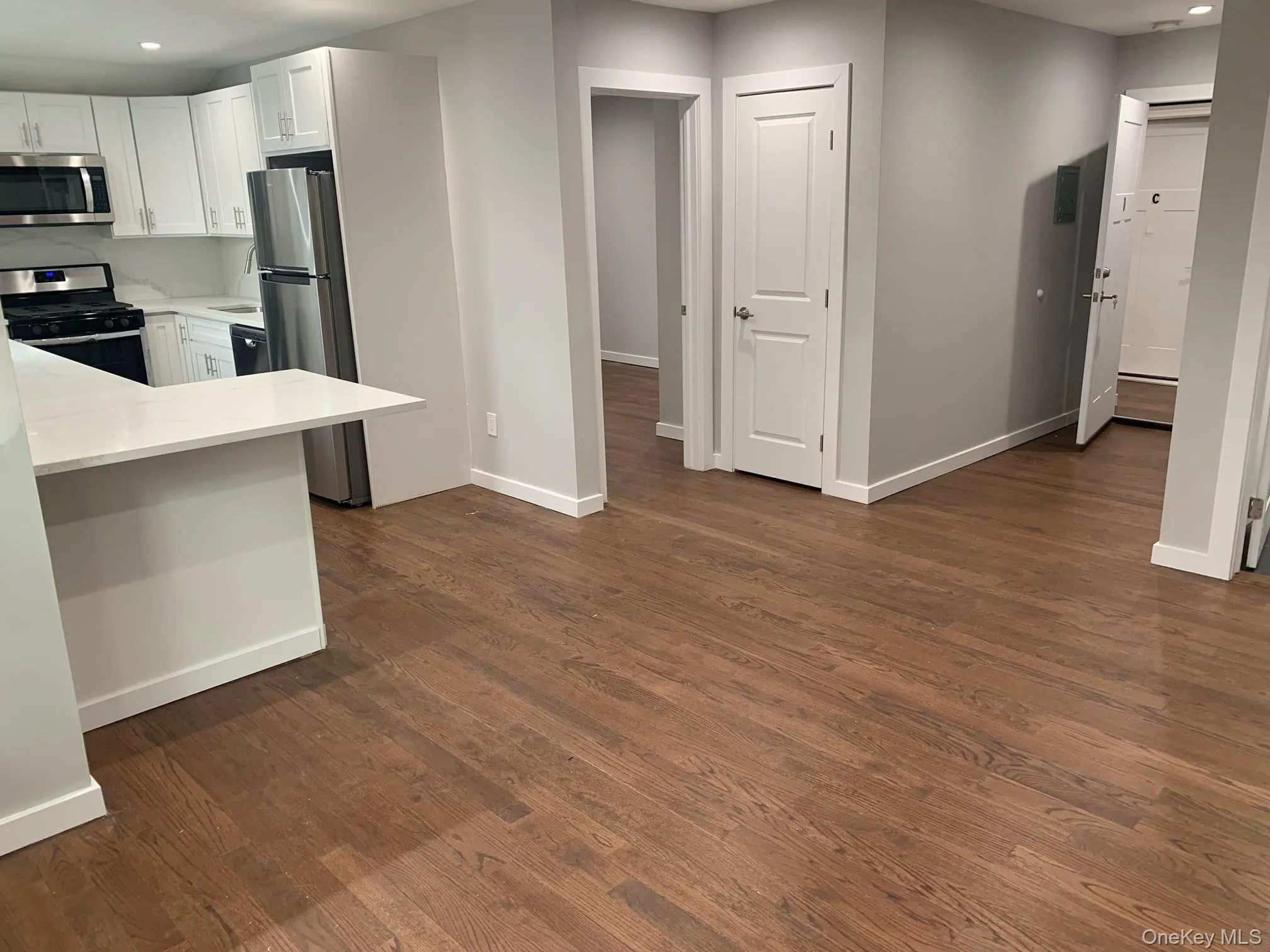 71 Lannon Place, North Hempstead, NY, 1 Bedroom Bedrooms, 3 Rooms Rooms,1 BathroomBathrooms,Residential Lease,For Rent,Lannon,0,976798 71 Lannon Place, North Hempstead, NY, 1 Bedroom Bedrooms, 3 Rooms Rooms,1 BathroomBathrooms,Residential Lease,For Rent,Lannon,0,976798
