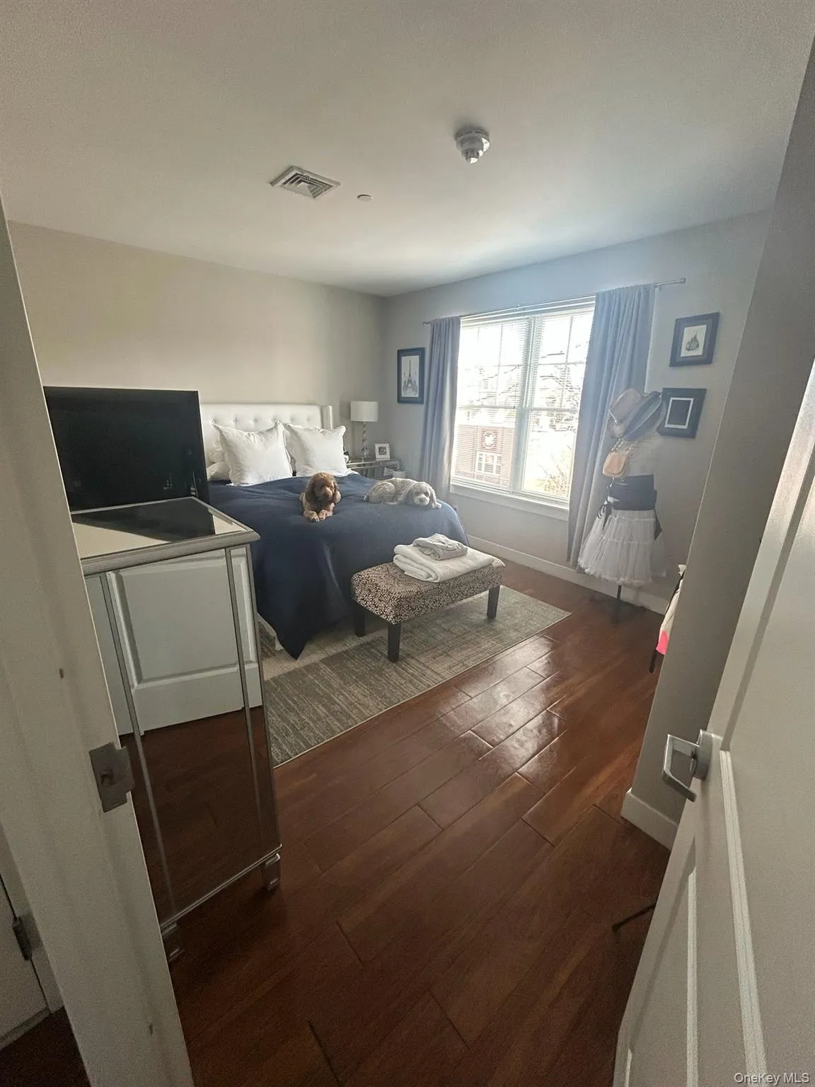 425 New York Avenue, Huntington, NY, 1 Bedroom Bedrooms, 3 Rooms Rooms,1 BathroomBathrooms,Residential Lease,For Rent,New York,0,976810 425 New York Avenue, Huntington, NY, 1 Bedroom Bedrooms, 3 Rooms Rooms,1 BathroomBathrooms,Residential Lease,For Rent,New York,0,976810