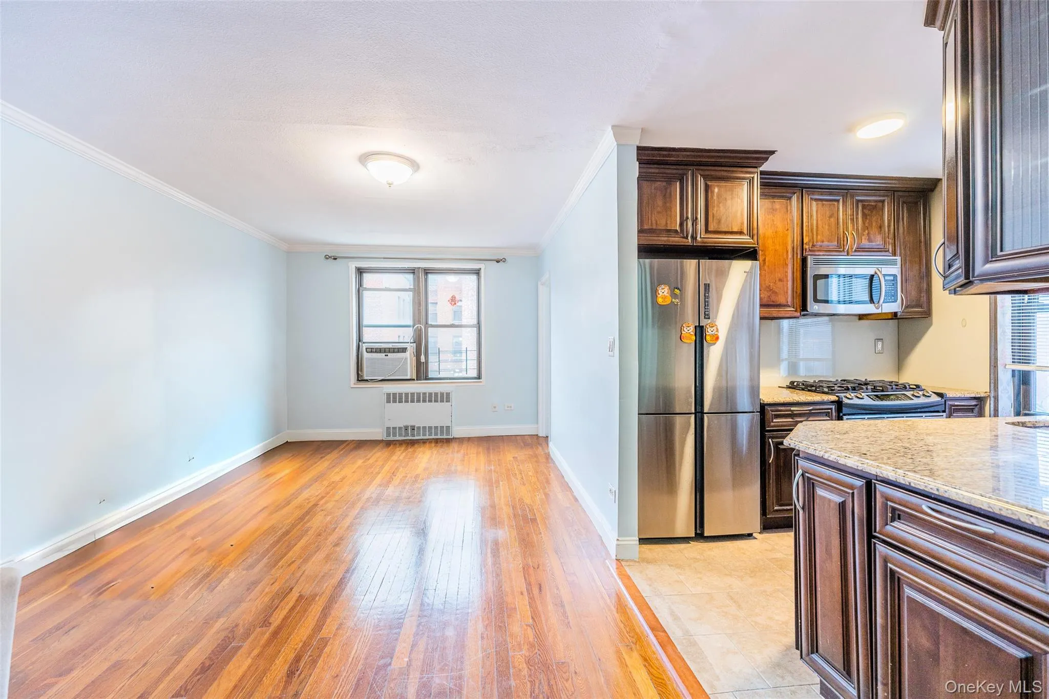 15025 72nd Road, New York, NY, 2 Bedrooms Bedrooms, 5 Rooms Rooms,1 BathroomBathrooms,Residential,For Rent,72nd,0,KEY976820 15025 72nd Road, New York, NY, 2 Bedrooms Bedrooms, 5 Rooms Rooms,1 BathroomBathrooms,Residential,For Rent,72nd,0,KEY976820