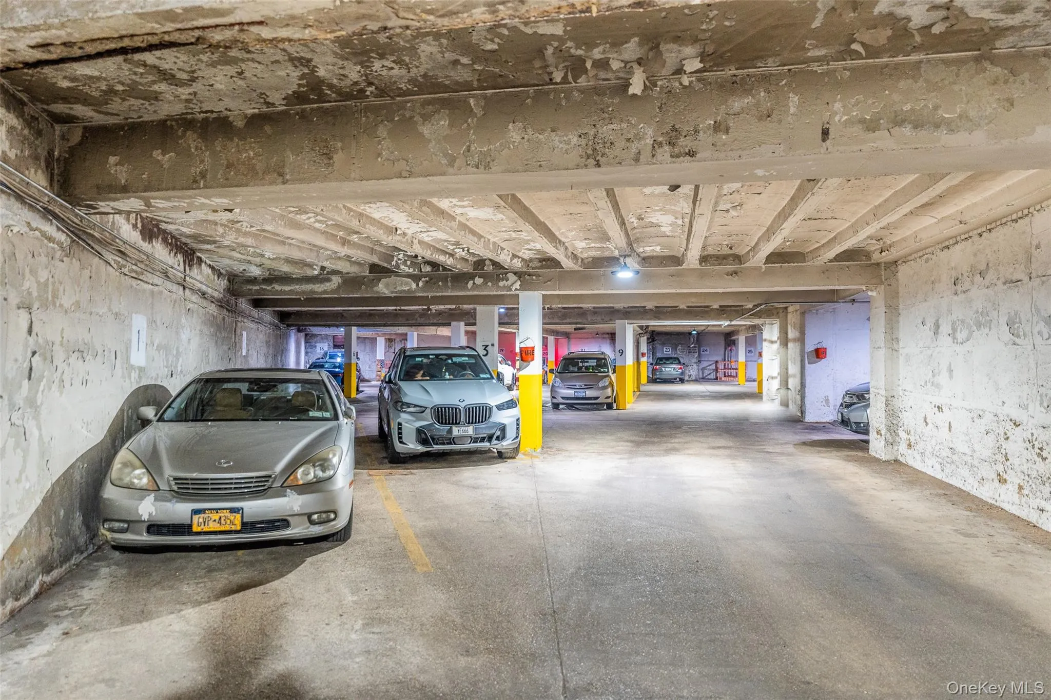 15025 72nd Road, New York, NY, 2 Bedrooms Bedrooms, 5 Rooms Rooms,1 BathroomBathrooms,Residential,For Rent,72nd,0,KEY976820 15025 72nd Road, New York, NY, 2 Bedrooms Bedrooms, 5 Rooms Rooms,1 BathroomBathrooms,Residential,For Rent,72nd,0,KEY976820