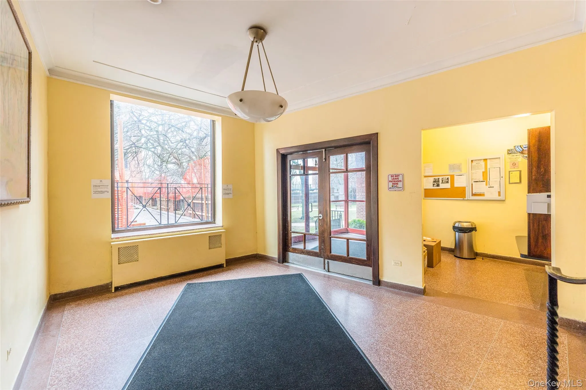 15025 72nd Road, New York, NY, 2 Bedrooms Bedrooms, 5 Rooms Rooms,1 BathroomBathrooms,Residential,For Rent,72nd,0,KEY976820 15025 72nd Road, New York, NY, 2 Bedrooms Bedrooms, 5 Rooms Rooms,1 BathroomBathrooms,Residential,For Rent,72nd,0,KEY976820