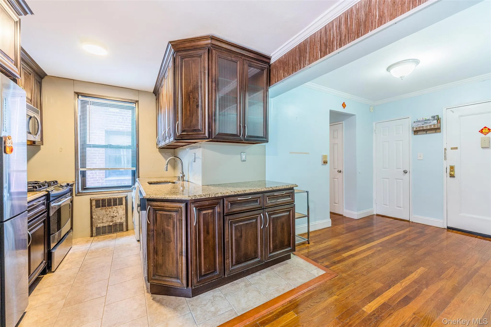 15025 72nd Road, New York, NY, 2 Bedrooms Bedrooms, 5 Rooms Rooms,1 BathroomBathrooms,Residential,For Rent,72nd,0,KEY976820 15025 72nd Road, New York, NY, 2 Bedrooms Bedrooms, 5 Rooms Rooms,1 BathroomBathrooms,Residential,For Rent,72nd,0,KEY976820