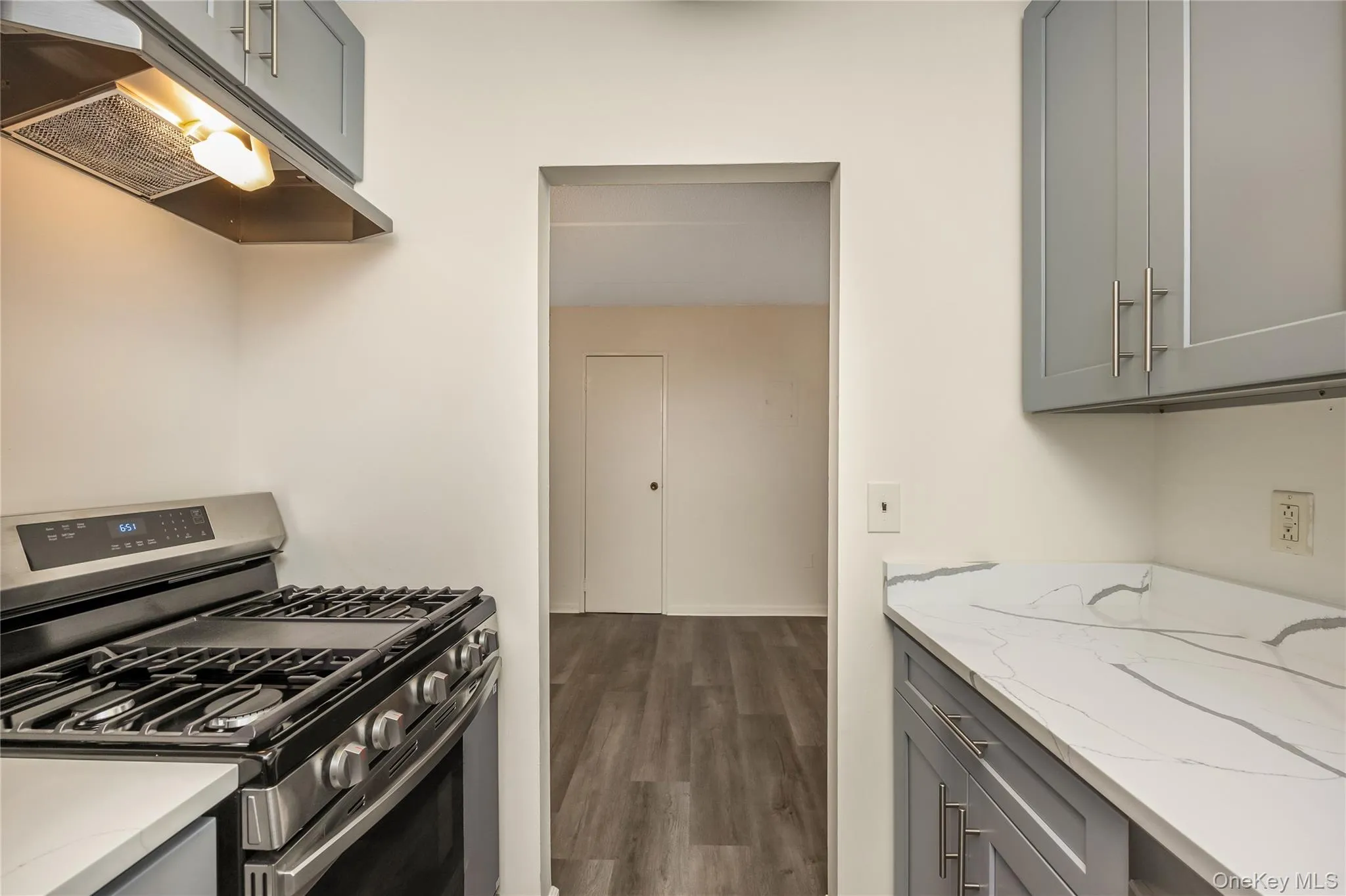 135 Post Avenue, North Hempstead, NY, 3 Rooms Rooms,1 BathroomBathrooms,Residential,For Rent,Post,0,976822 135 Post Avenue, North Hempstead, NY, 3 Rooms Rooms,1 BathroomBathrooms,Residential,For Rent,Post,0,976822