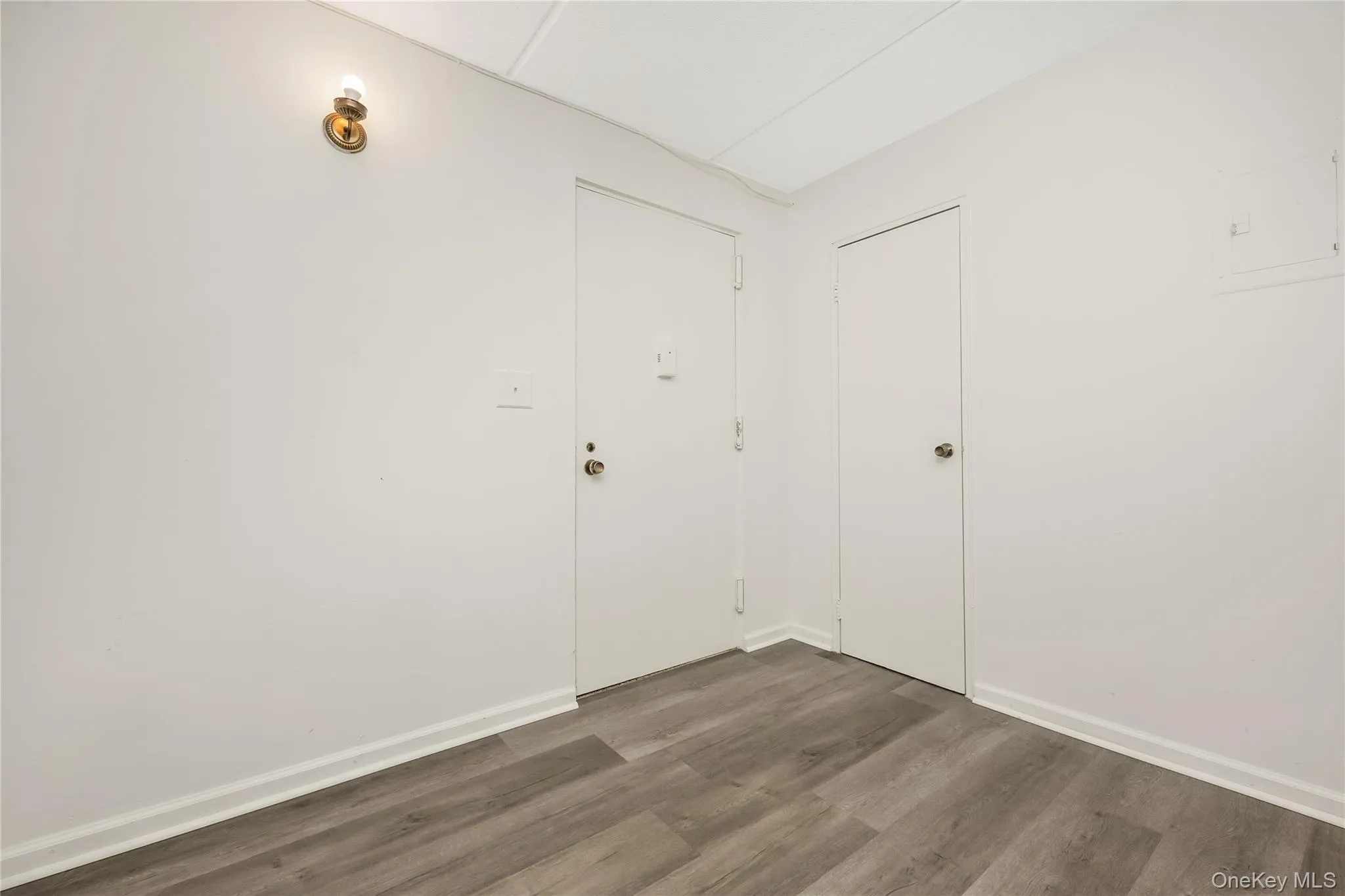135 Post Avenue, North Hempstead, NY, 3 Rooms Rooms,1 BathroomBathrooms,Residential,For Rent,Post,0,976822 135 Post Avenue, North Hempstead, NY, 3 Rooms Rooms,1 BathroomBathrooms,Residential,For Rent,Post,0,976822