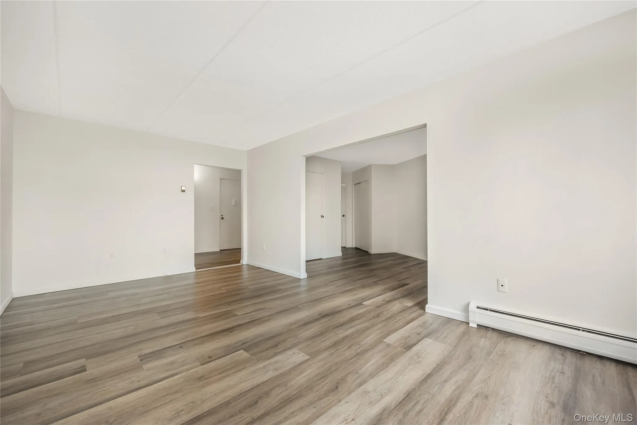 135 Post Avenue, North Hempstead, NY, 3 Rooms Rooms,1 BathroomBathrooms,Residential,For Rent,Post,0,976822 135 Post Avenue, North Hempstead, NY, 3 Rooms Rooms,1 BathroomBathrooms,Residential,For Rent,Post,0,976822