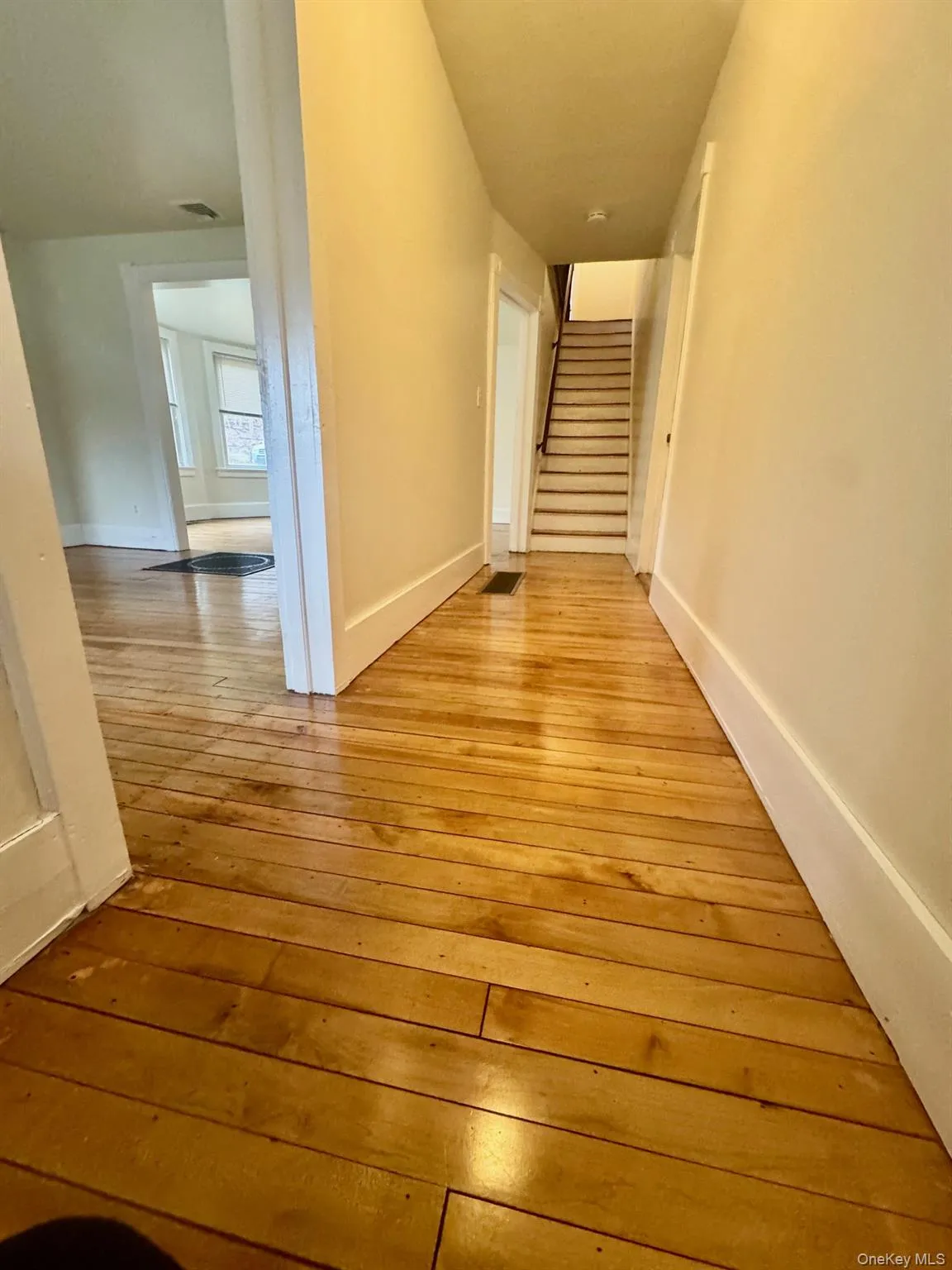 82 State Street, Mount Hope, NY, 3 Bedrooms Bedrooms, 6 Rooms Rooms,1 BathroomBathrooms,Residential Lease,For Rent,State,0,976838 82 State Street, Mount Hope, NY, 3 Bedrooms Bedrooms, 6 Rooms Rooms,1 BathroomBathrooms,Residential Lease,For Rent,State,0,976838