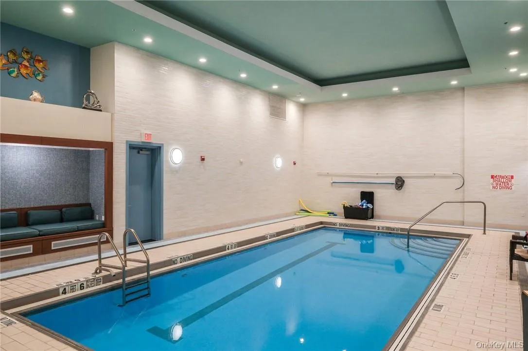 10 City Place, White Plains, NY, 1 Bedroom Bedrooms, 3 Rooms Rooms,1 BathroomBathrooms,Residential Lease,For Rent,City,0,976843 10 City Place, White Plains, NY, 1 Bedroom Bedrooms, 3 Rooms Rooms,1 BathroomBathrooms,Residential Lease,For Rent,City,0,976843