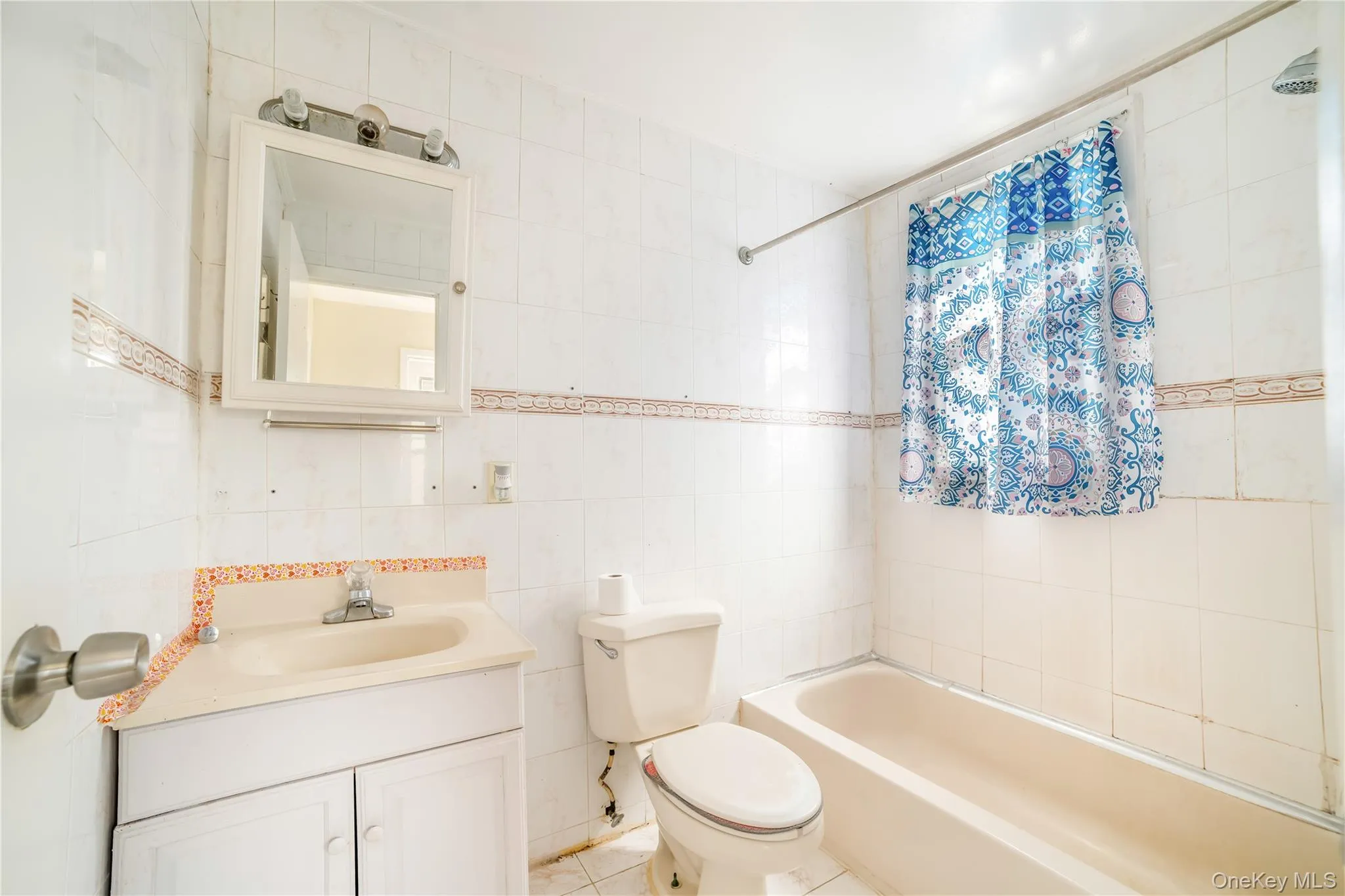 8905 Moline Street, New York, NY, 5 Bedrooms Bedrooms, 10 Rooms Rooms,3 BathroomsBathrooms,Residential,For Rent,Moline,0,976852 8905 Moline Street, New York, NY, 5 Bedrooms Bedrooms, 10 Rooms Rooms,3 BathroomsBathrooms,Residential,For Rent,Moline,0,976852