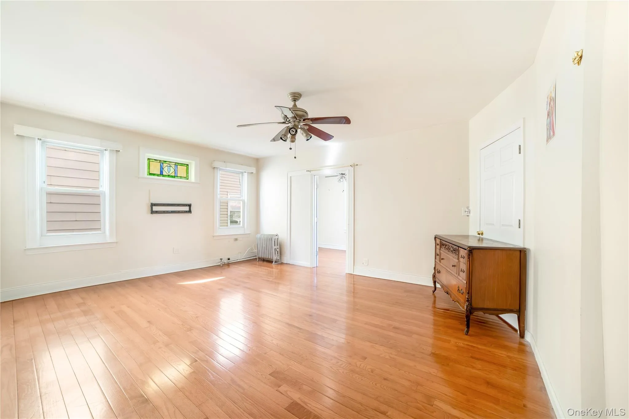 8905 Moline Street, New York, NY, 5 Bedrooms Bedrooms, 10 Rooms Rooms,3 BathroomsBathrooms,Residential,For Rent,Moline,0,976852 8905 Moline Street, New York, NY, 5 Bedrooms Bedrooms, 10 Rooms Rooms,3 BathroomsBathrooms,Residential,For Rent,Moline,0,976852