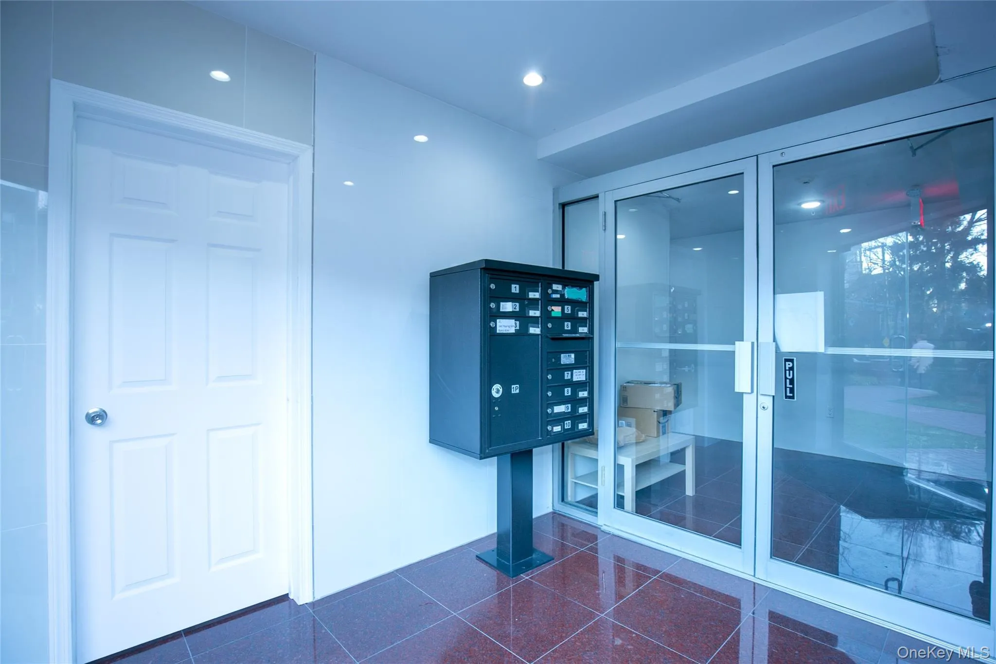 55 Middle Neck Road, North Hempstead, NY, 2 Bedrooms Bedrooms, 6 Rooms Rooms,2 BathroomsBathrooms,Residential Lease,For Rent,Middle Neck,0,976859 55 Middle Neck Road, North Hempstead, NY, 2 Bedrooms Bedrooms, 6 Rooms Rooms,2 BathroomsBathrooms,Residential Lease,For Rent,Middle Neck,0,976859