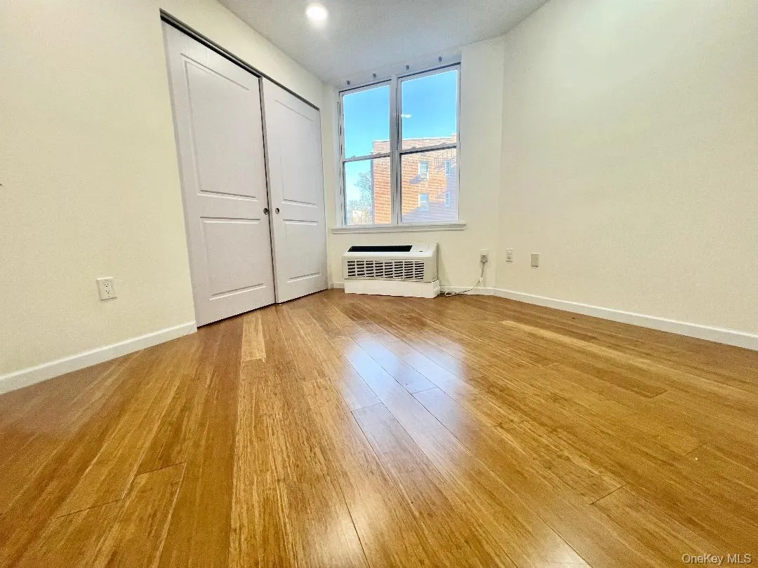 55 Middle Neck Road, North Hempstead, NY, 2 Bedrooms Bedrooms, 6 Rooms Rooms,2 BathroomsBathrooms,Residential Lease,For Rent,Middle Neck,0,976859 55 Middle Neck Road, North Hempstead, NY, 2 Bedrooms Bedrooms, 6 Rooms Rooms,2 BathroomsBathrooms,Residential Lease,For Rent,Middle Neck,0,976859