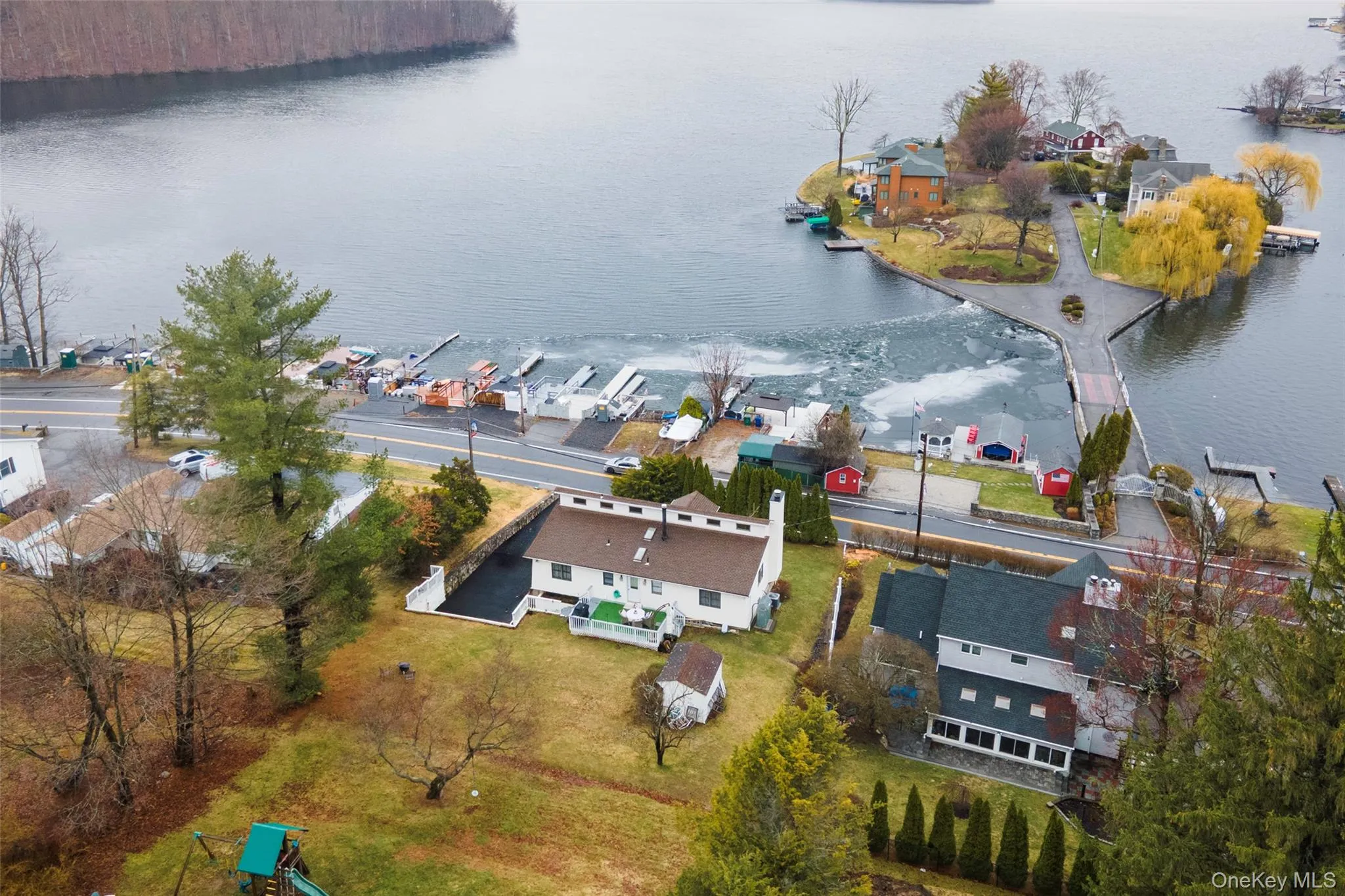 850 Lake Boulevard, Carmel, NY, 2 Bedrooms Bedrooms, 7 Rooms Rooms,2 BathroomsBathrooms,Residential Lease,For Rent,Lake,0,976868 850 Lake Boulevard, Carmel, NY, 2 Bedrooms Bedrooms, 7 Rooms Rooms,2 BathroomsBathrooms,Residential Lease,For Rent,Lake,0,976868