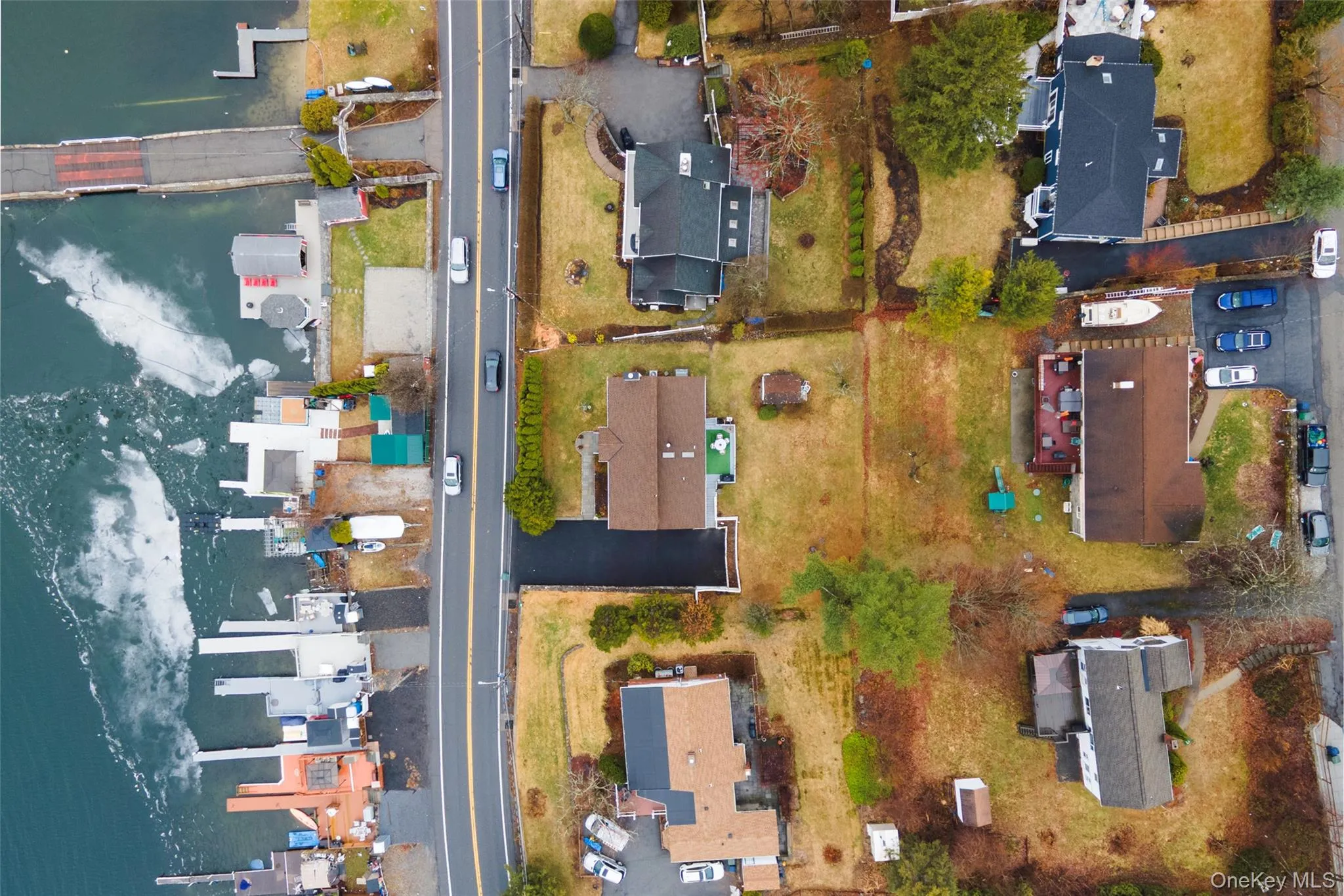 850 Lake Boulevard, Carmel, NY, 2 Bedrooms Bedrooms, 7 Rooms Rooms,2 BathroomsBathrooms,Residential Lease,For Rent,Lake,0,976868 850 Lake Boulevard, Carmel, NY, 2 Bedrooms Bedrooms, 7 Rooms Rooms,2 BathroomsBathrooms,Residential Lease,For Rent,Lake,0,976868