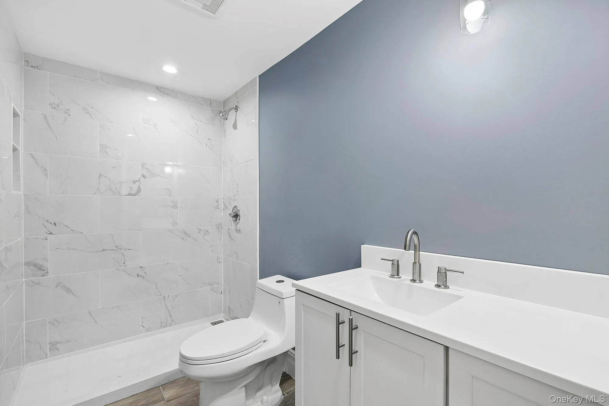 178 Main Road, Riverhead, NY, 7 Bedrooms Bedrooms, 11 Rooms Rooms,5 BathroomsBathrooms,Residential Sale,For Rent,Main,0,976873 178 Main Road, Riverhead, NY, 7 Bedrooms Bedrooms, 11 Rooms Rooms,5 BathroomsBathrooms,Residential Sale,For Rent,Main,0,976873