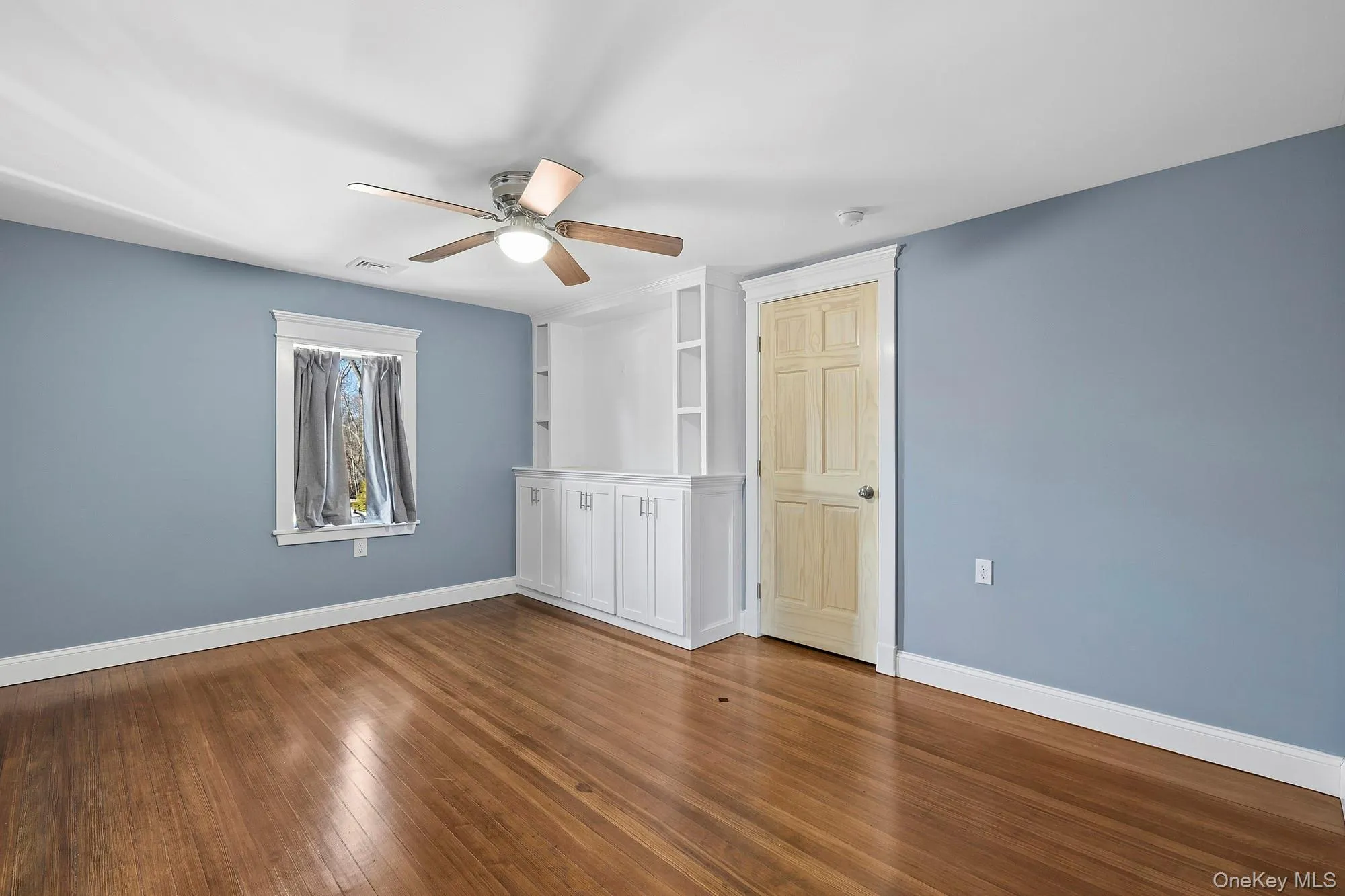 178 Main Road, Riverhead, NY, 7 Bedrooms Bedrooms, 11 Rooms Rooms,5 BathroomsBathrooms,Residential Sale,For Rent,Main,0,976873 178 Main Road, Riverhead, NY, 7 Bedrooms Bedrooms, 11 Rooms Rooms,5 BathroomsBathrooms,Residential Sale,For Rent,Main,0,976873