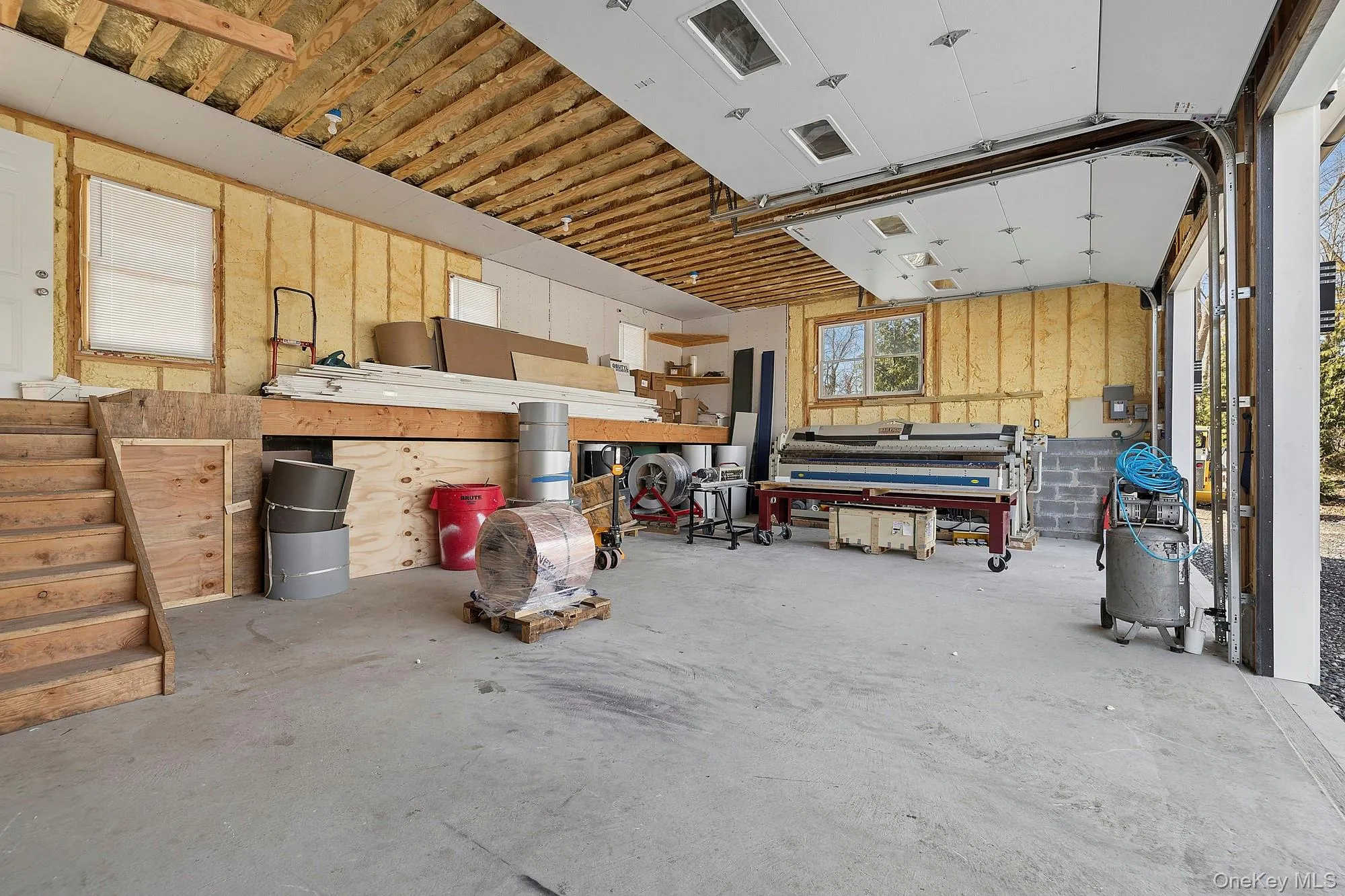 178 Main Road, Riverhead, NY, 7 Bedrooms Bedrooms, 11 Rooms Rooms,5 BathroomsBathrooms,Residential Sale,For Rent,Main,0,976873 178 Main Road, Riverhead, NY, 7 Bedrooms Bedrooms, 11 Rooms Rooms,5 BathroomsBathrooms,Residential Sale,For Rent,Main,0,976873