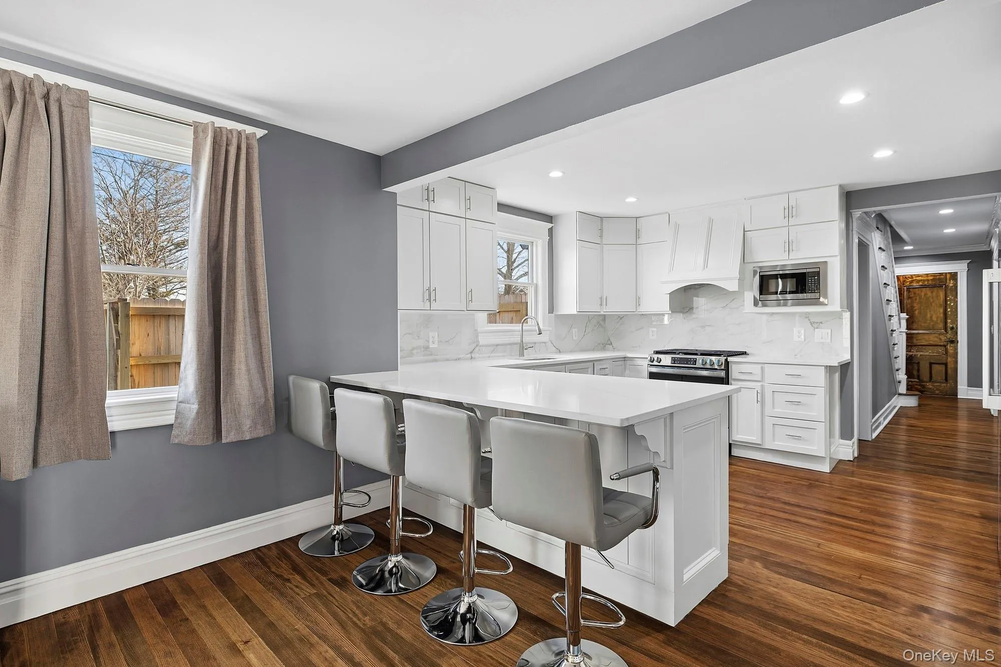 178 Main Road, Riverhead, NY, 7 Bedrooms Bedrooms, 11 Rooms Rooms,5 BathroomsBathrooms,Residential,For Rent,Main,0,976873 178 Main Road, Riverhead, NY, 7 Bedrooms Bedrooms, 11 Rooms Rooms,5 BathroomsBathrooms,Residential,For Rent,Main,0,976873