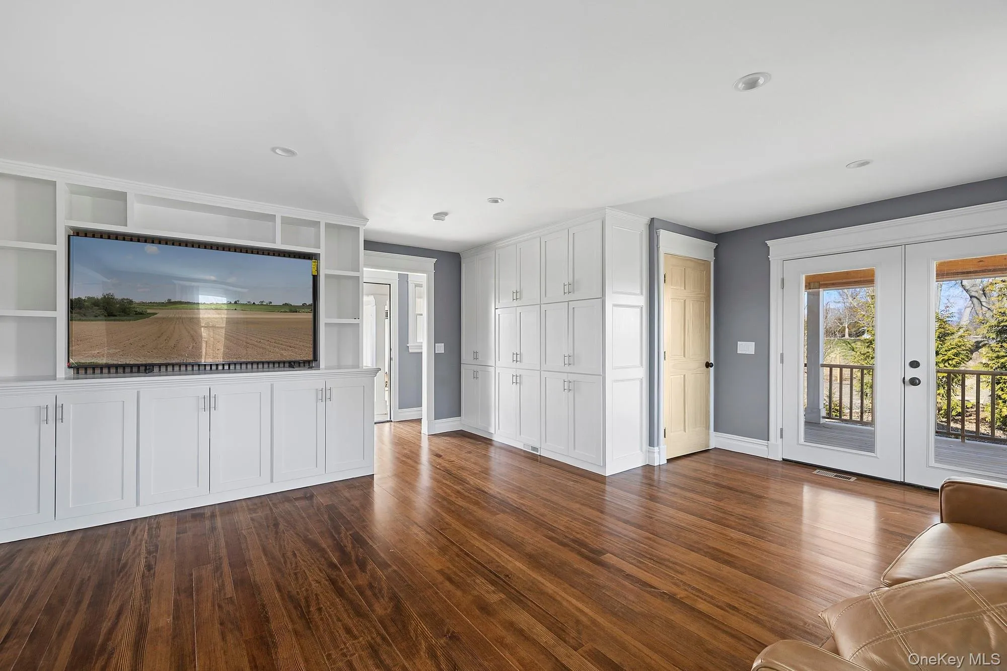 178 Main Road, Riverhead, NY, 7 Bedrooms Bedrooms, 11 Rooms Rooms,5 BathroomsBathrooms,Residential,For Rent,Main,0,976873 178 Main Road, Riverhead, NY, 7 Bedrooms Bedrooms, 11 Rooms Rooms,5 BathroomsBathrooms,Residential,For Rent,Main,0,976873