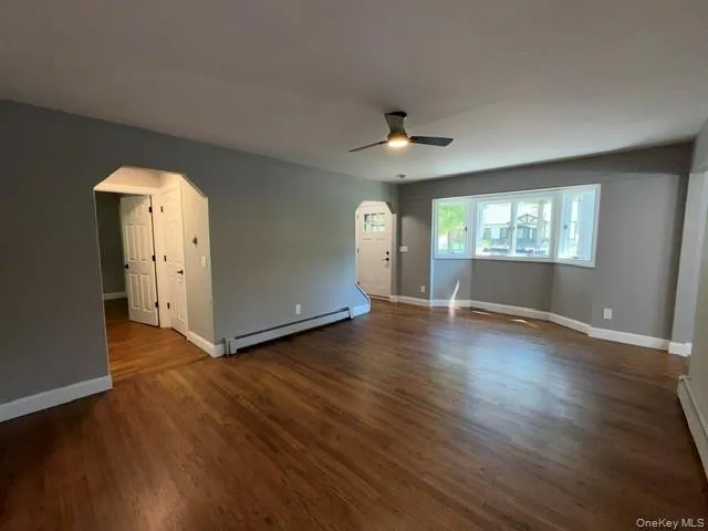 130 Park Lane, Brookhaven, NY, 6 Bedrooms Bedrooms, 9 Rooms Rooms,2 BathroomsBathrooms,Residential,For Rent,Park,0,976874 130 Park Lane, Brookhaven, NY, 6 Bedrooms Bedrooms, 9 Rooms Rooms,2 BathroomsBathrooms,Residential,For Rent,Park,0,976874