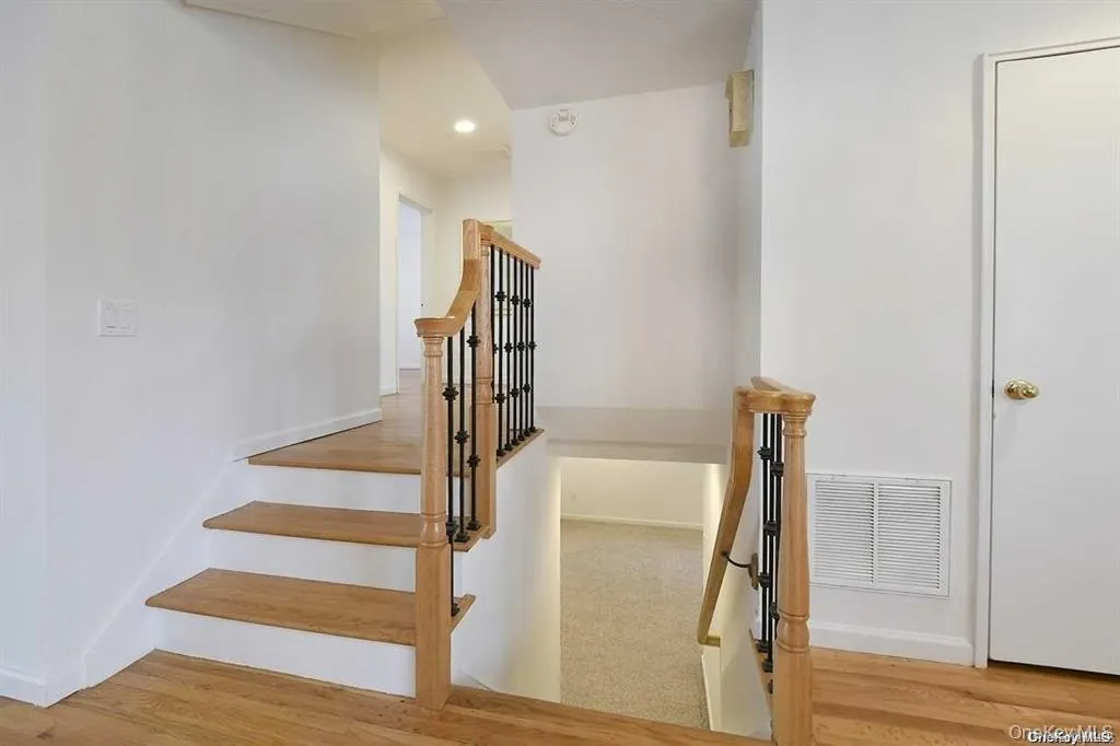 6 Patricia Street, Oyster Bay, NY, 5 Bedrooms Bedrooms, 9 Rooms Rooms,3 BathroomsBathrooms,Residential Lease,For Rent,Patricia,0,976889 6 Patricia Street, Oyster Bay, NY, 5 Bedrooms Bedrooms, 9 Rooms Rooms,3 BathroomsBathrooms,Residential Lease,For Rent,Patricia,0,976889