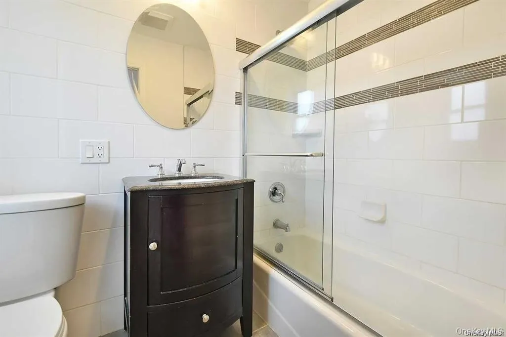 6 Patricia Street, Oyster Bay, NY, 5 Bedrooms Bedrooms, 9 Rooms Rooms,3 BathroomsBathrooms,Residential Lease,For Rent,Patricia,0,976889 6 Patricia Street, Oyster Bay, NY, 5 Bedrooms Bedrooms, 9 Rooms Rooms,3 BathroomsBathrooms,Residential Lease,For Rent,Patricia,0,976889