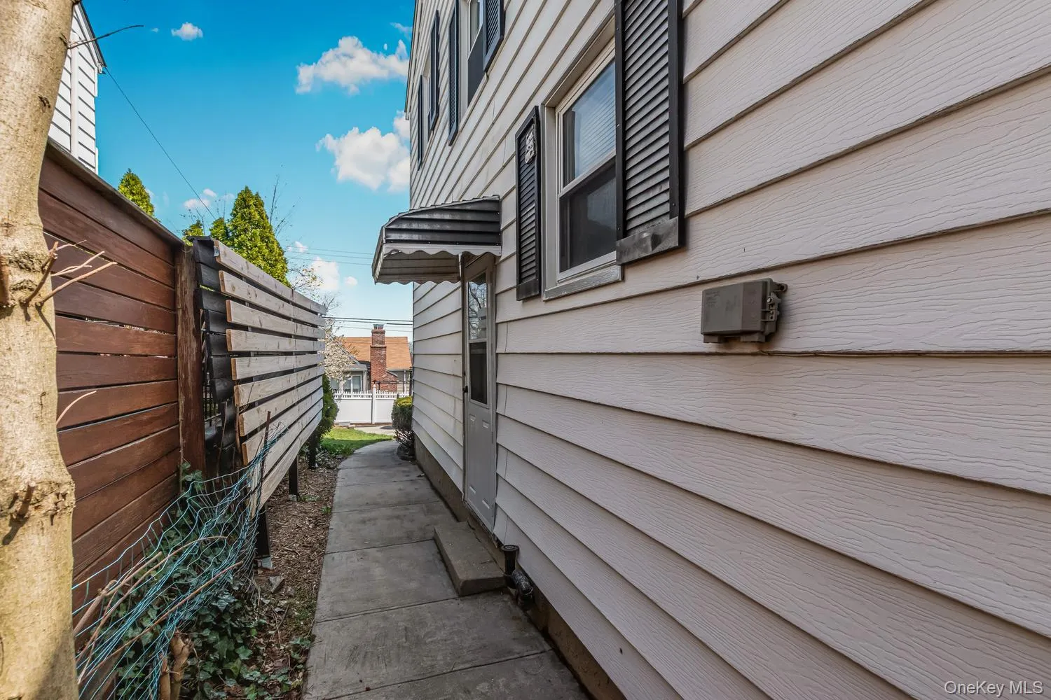 31 Emmett Place, Yonkers, NY, 3 Bedrooms Bedrooms, 6 Rooms Rooms,1 BathroomBathrooms,Residential,For Rent,Emmett,0,976902 31 Emmett Place, Yonkers, NY, 3 Bedrooms Bedrooms, 6 Rooms Rooms,1 BathroomBathrooms,Residential,For Rent,Emmett,0,976902