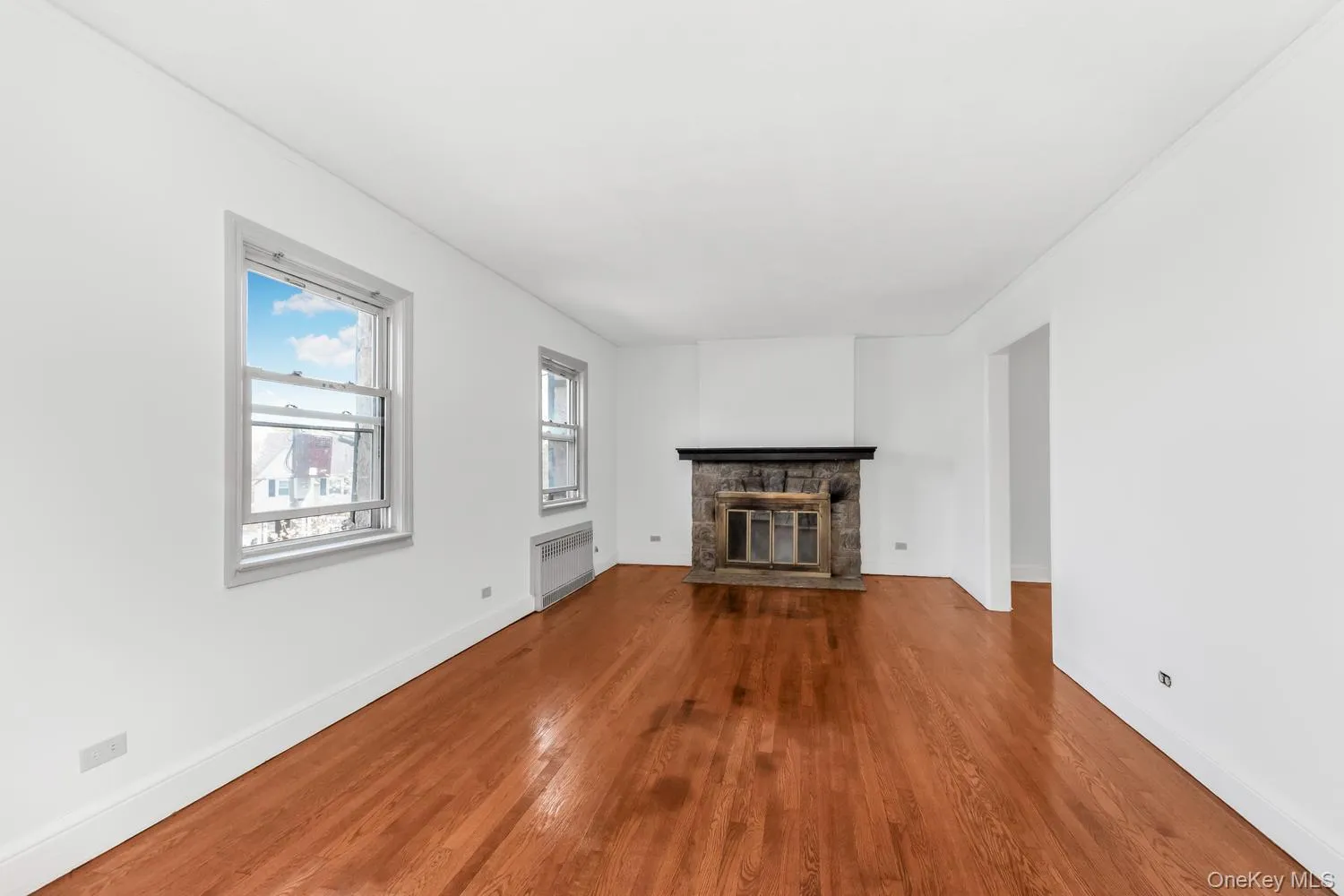 31 Emmett Place, Yonkers, NY, 3 Bedrooms Bedrooms, 6 Rooms Rooms,1 BathroomBathrooms,Residential,For Rent,Emmett,0,976902 31 Emmett Place, Yonkers, NY, 3 Bedrooms Bedrooms, 6 Rooms Rooms,1 BathroomBathrooms,Residential,For Rent,Emmett,0,976902