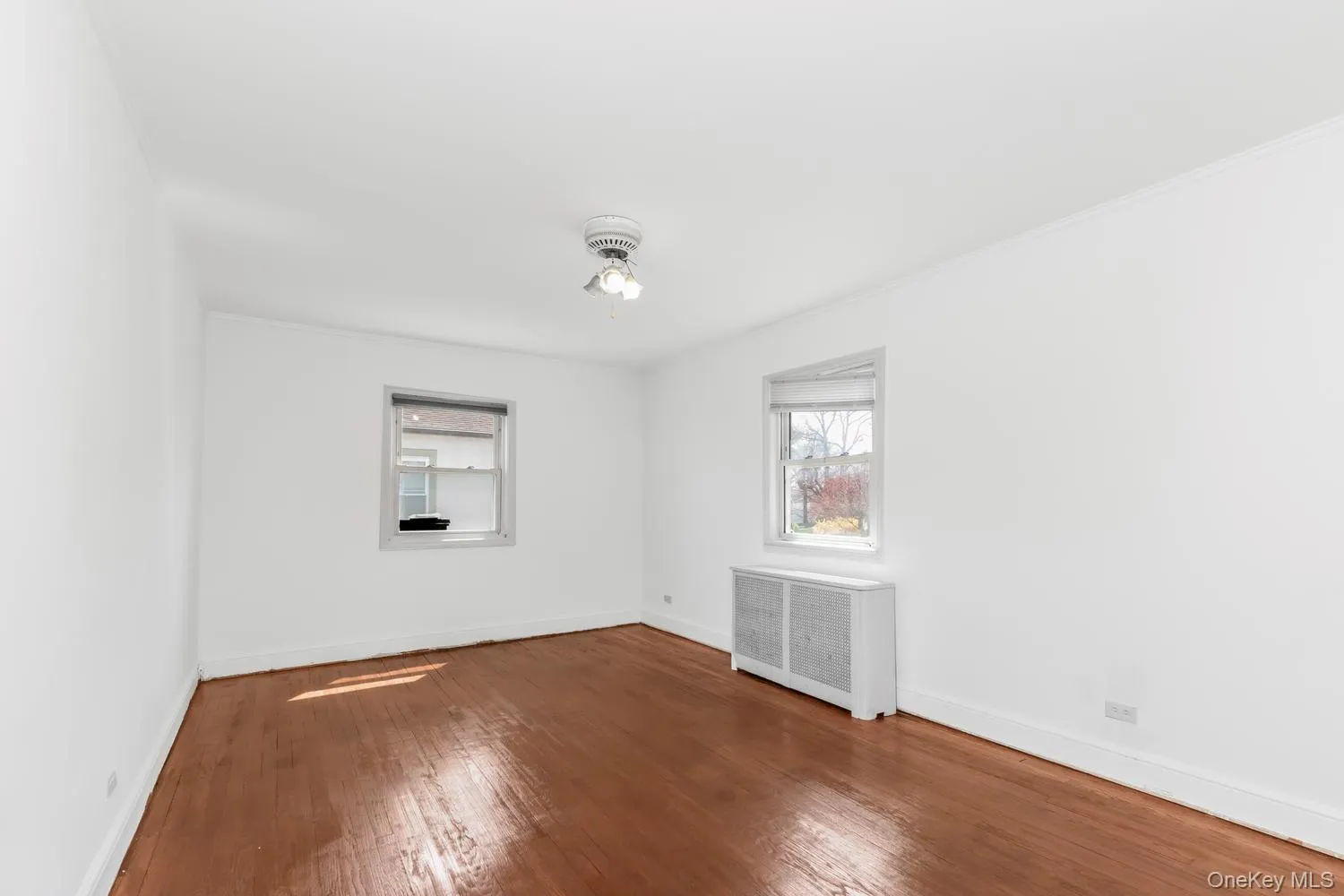 31 Emmett Place, Yonkers, NY, 3 Bedrooms Bedrooms, 6 Rooms Rooms,1 BathroomBathrooms,Residential,For Rent,Emmett,0,976902 31 Emmett Place, Yonkers, NY, 3 Bedrooms Bedrooms, 6 Rooms Rooms,1 BathroomBathrooms,Residential,For Rent,Emmett,0,976902