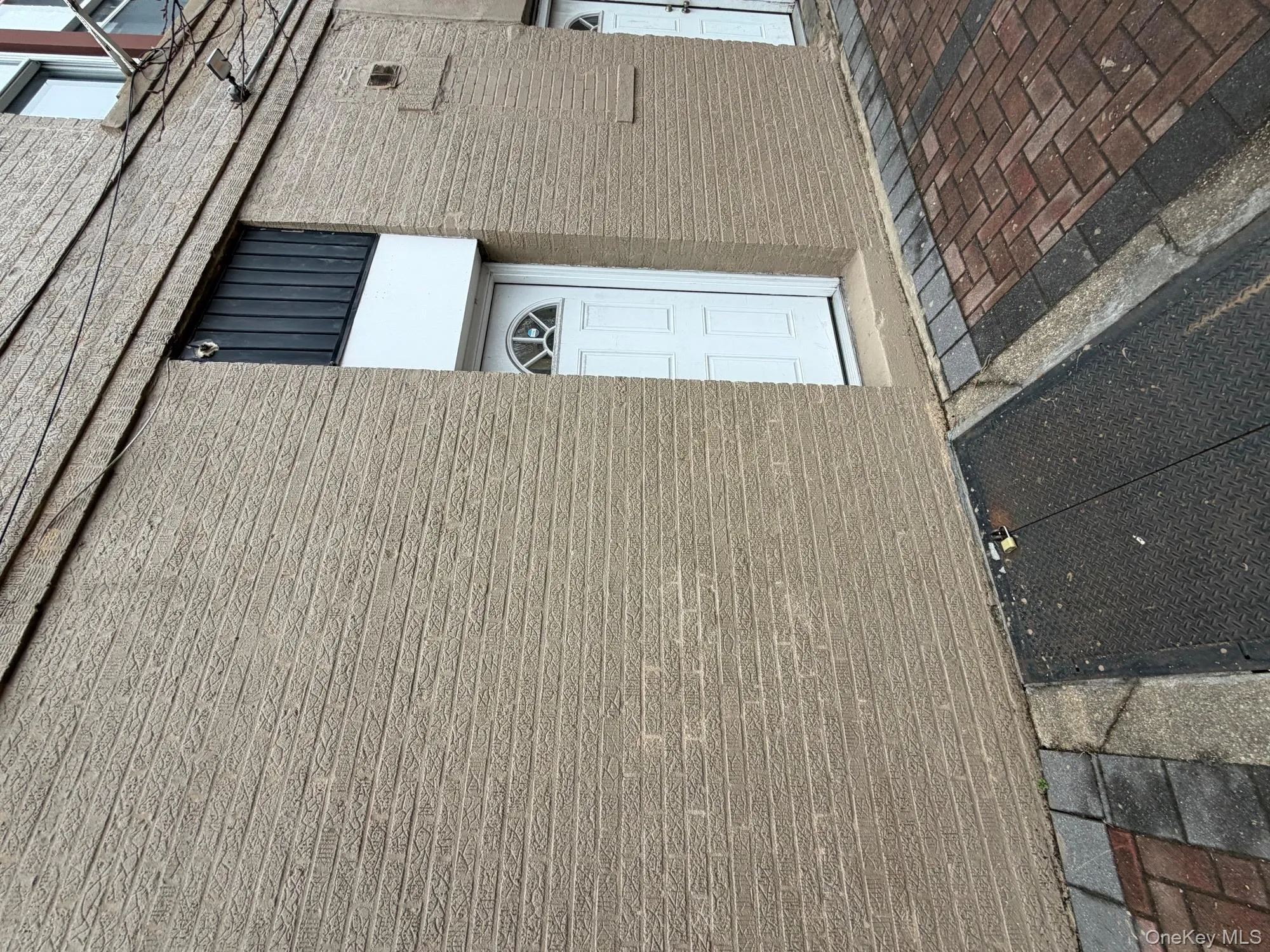 253 Jericho Turnpike, Hempstead, NY, ,Commercial Lease,For Rent,Jericho,0,976903 253 Jericho Turnpike, Hempstead, NY, ,Commercial Lease,For Rent,Jericho,0,976903